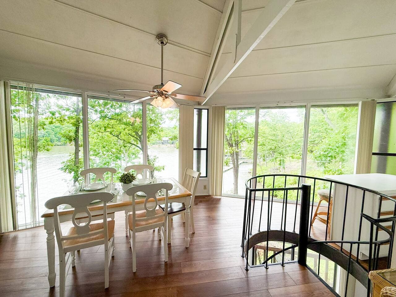 Dine with a view—surrounded by peaceful treetop scenery right outside your window.