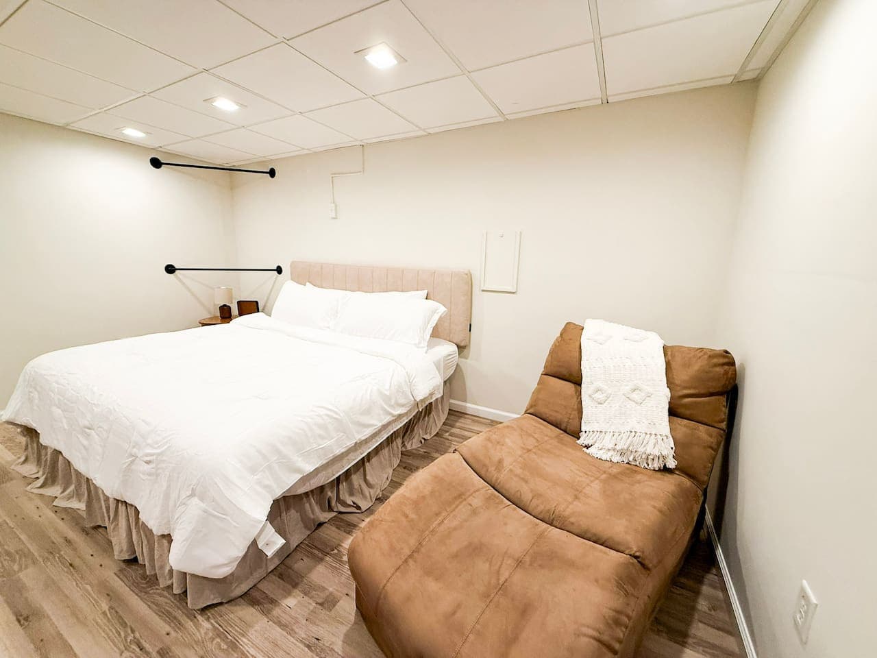 King bed and chaise for ultimate comfort.