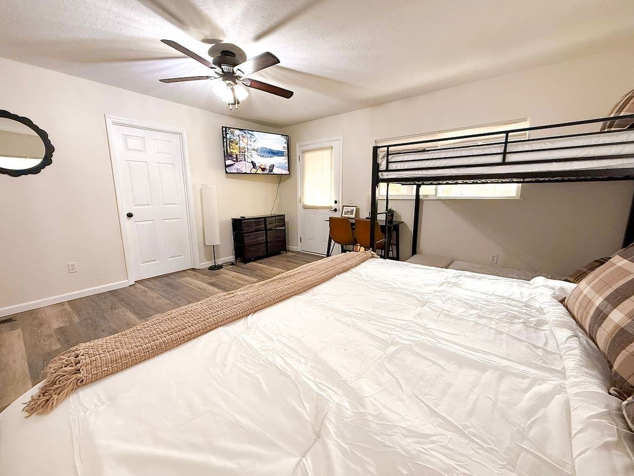 King bed, bunk, and workspace included.