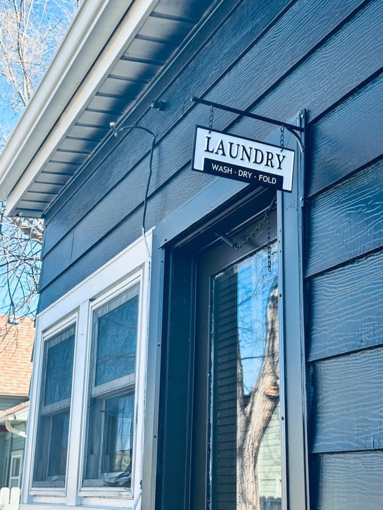 Your trusty tumble stop. Wash, dry, fold—Midnight Cowboy style.
