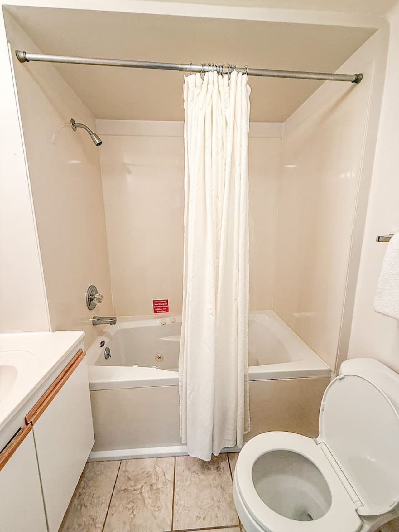 A fresh, forest-inspired space to refresh and recharge—Branch Bungalow’s bathrooms are as peaceful as the setting.