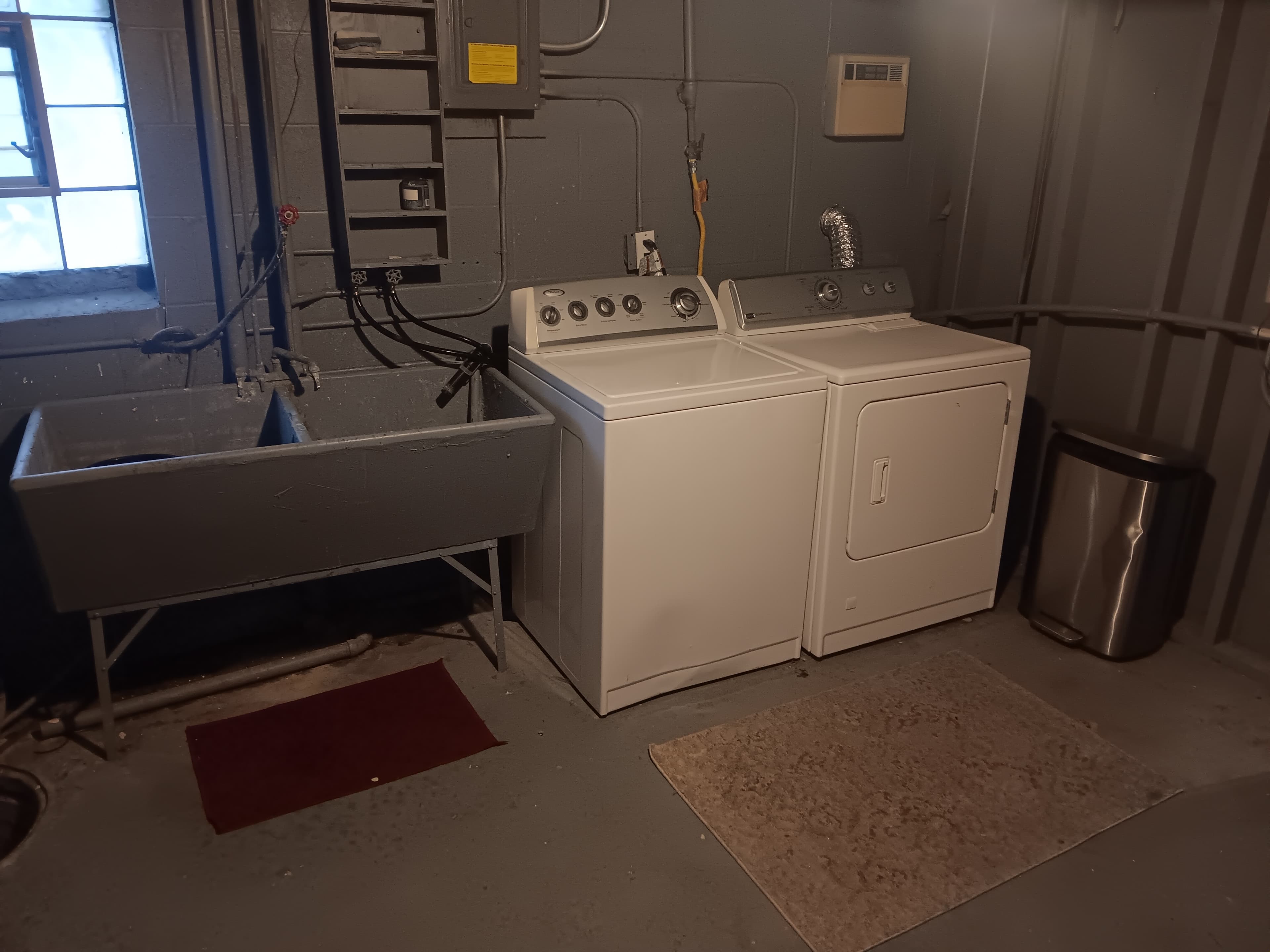 Lower Level Washer/Dryer and Wash Basin