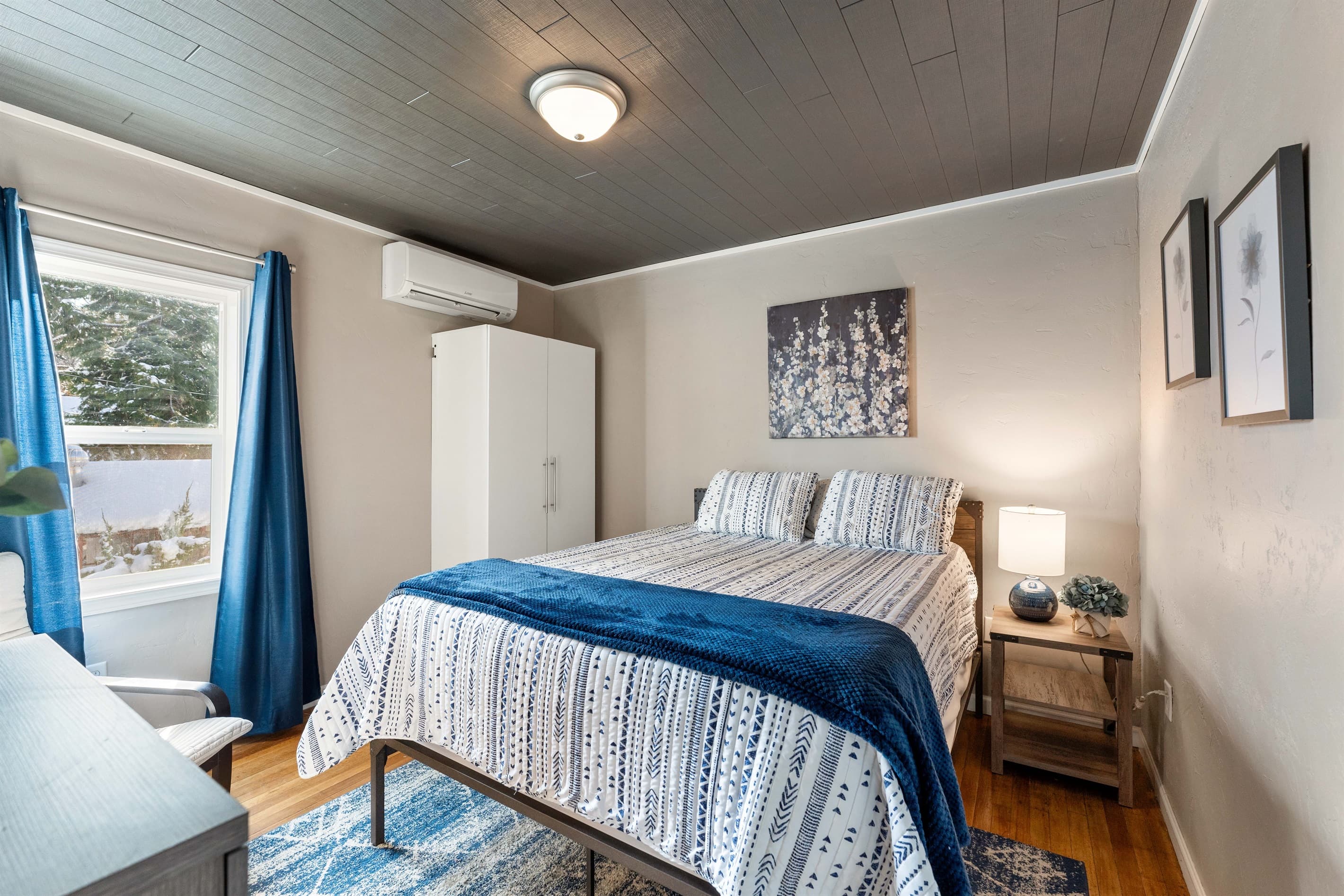 Bedroom #1