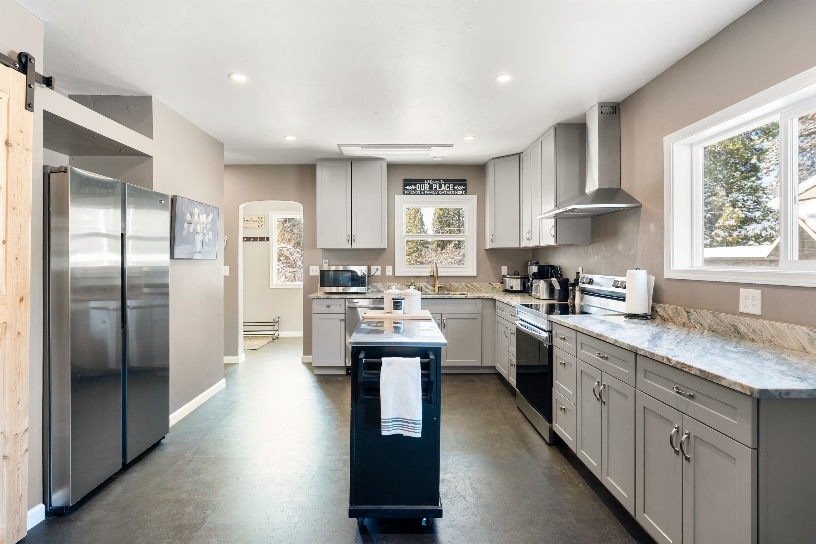 Full Kitchen