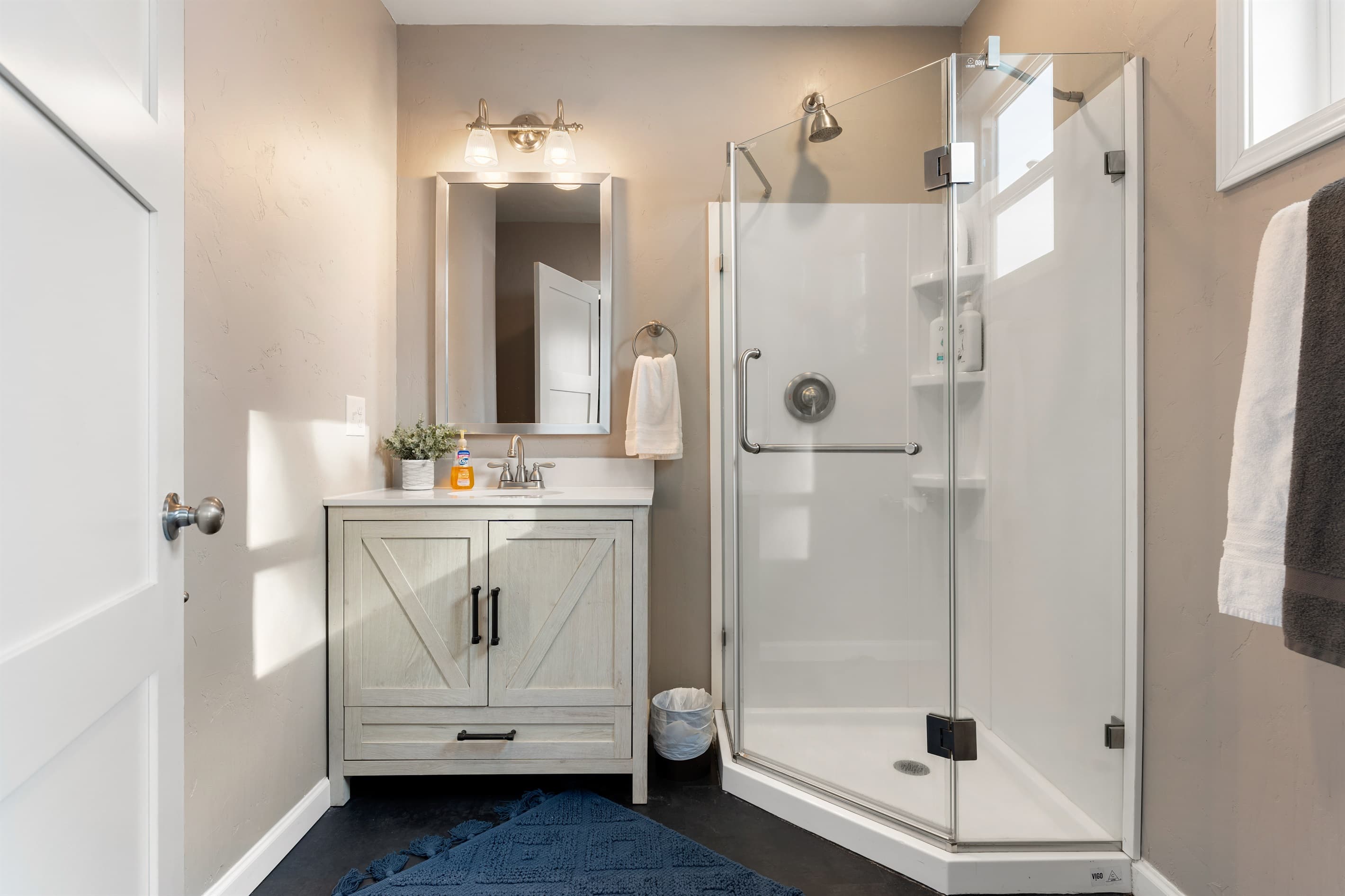 Bathroom #2