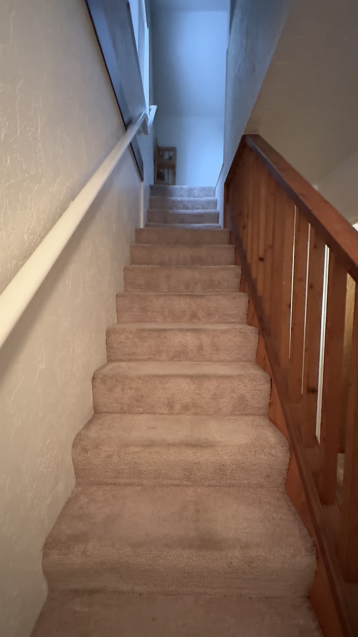 Stairs to 2nd foor