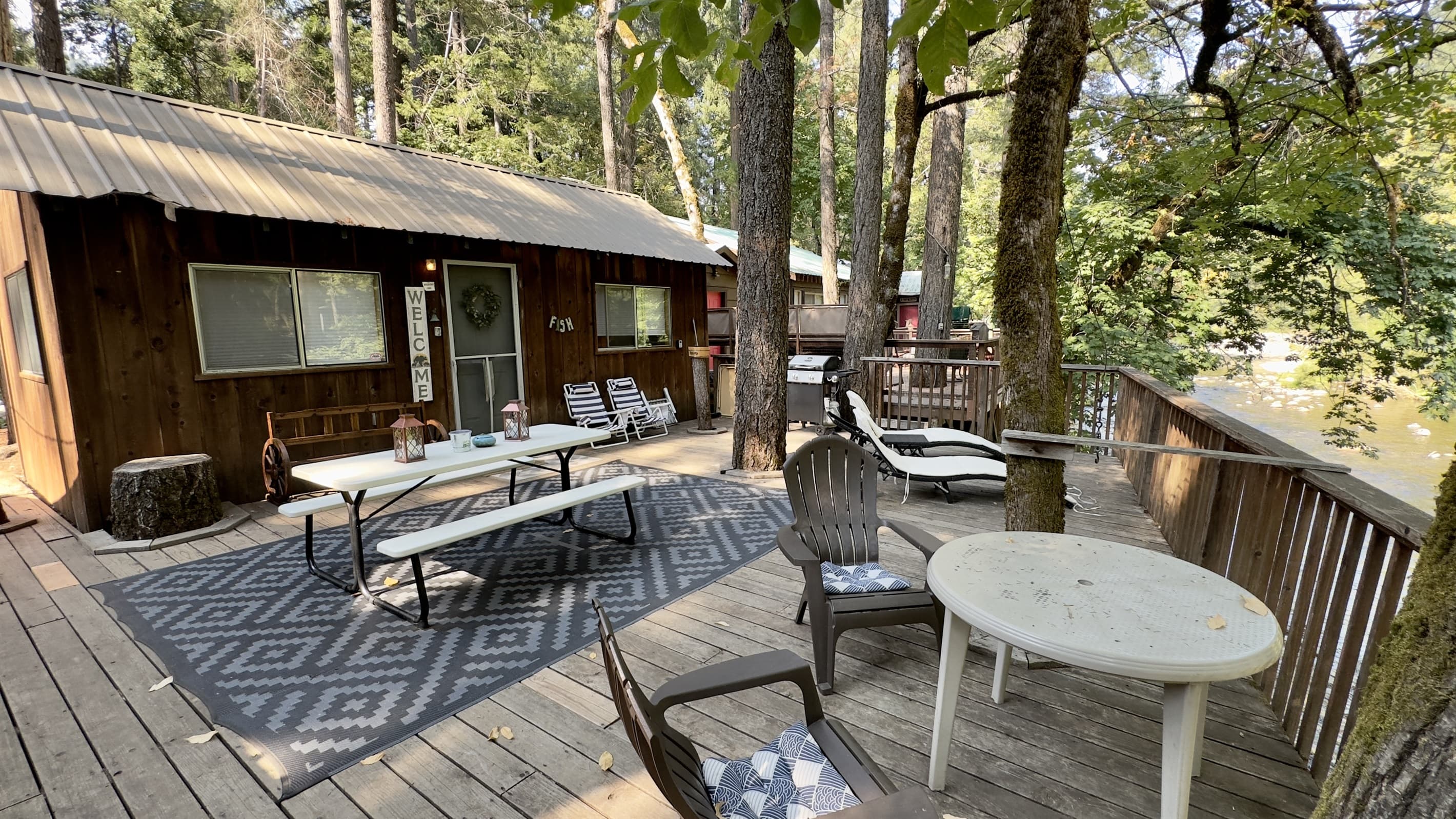 Rivercast Deck area
