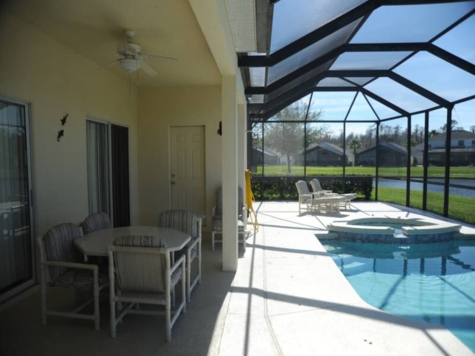 Gallery Image 14