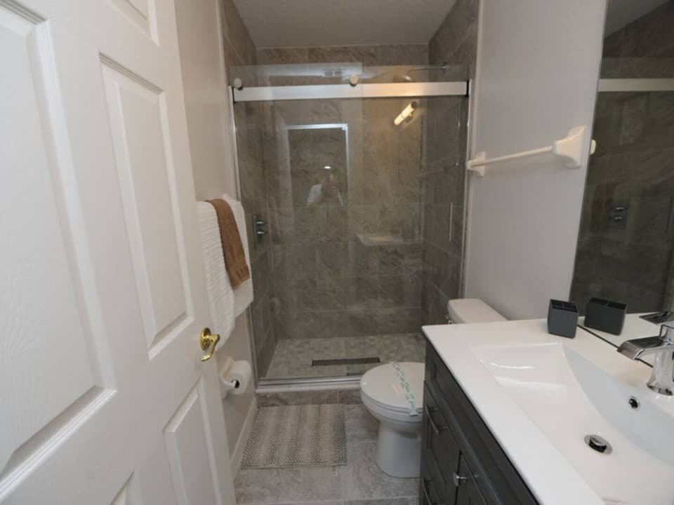 Gallery Image 28