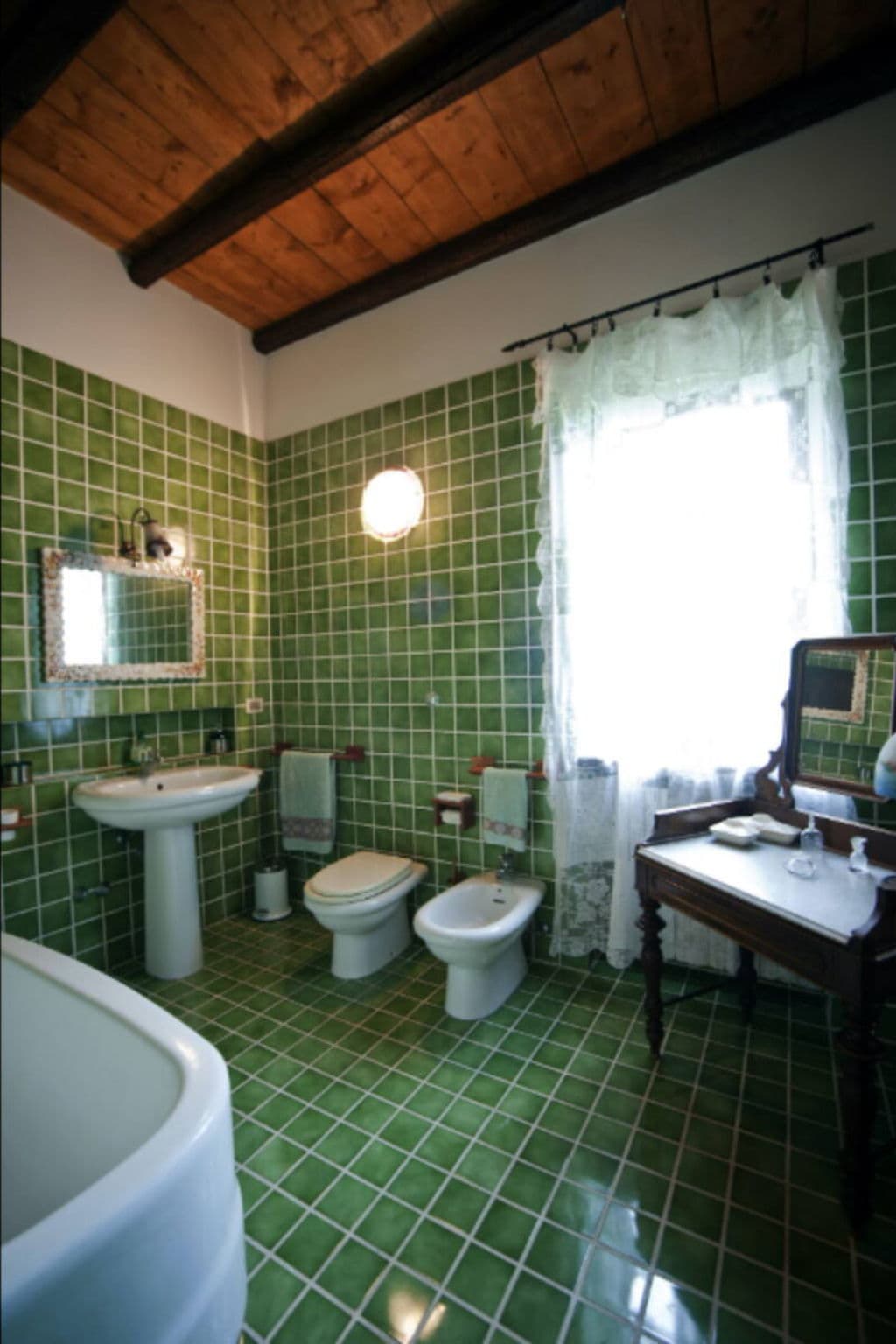 Bathroom / Wellness