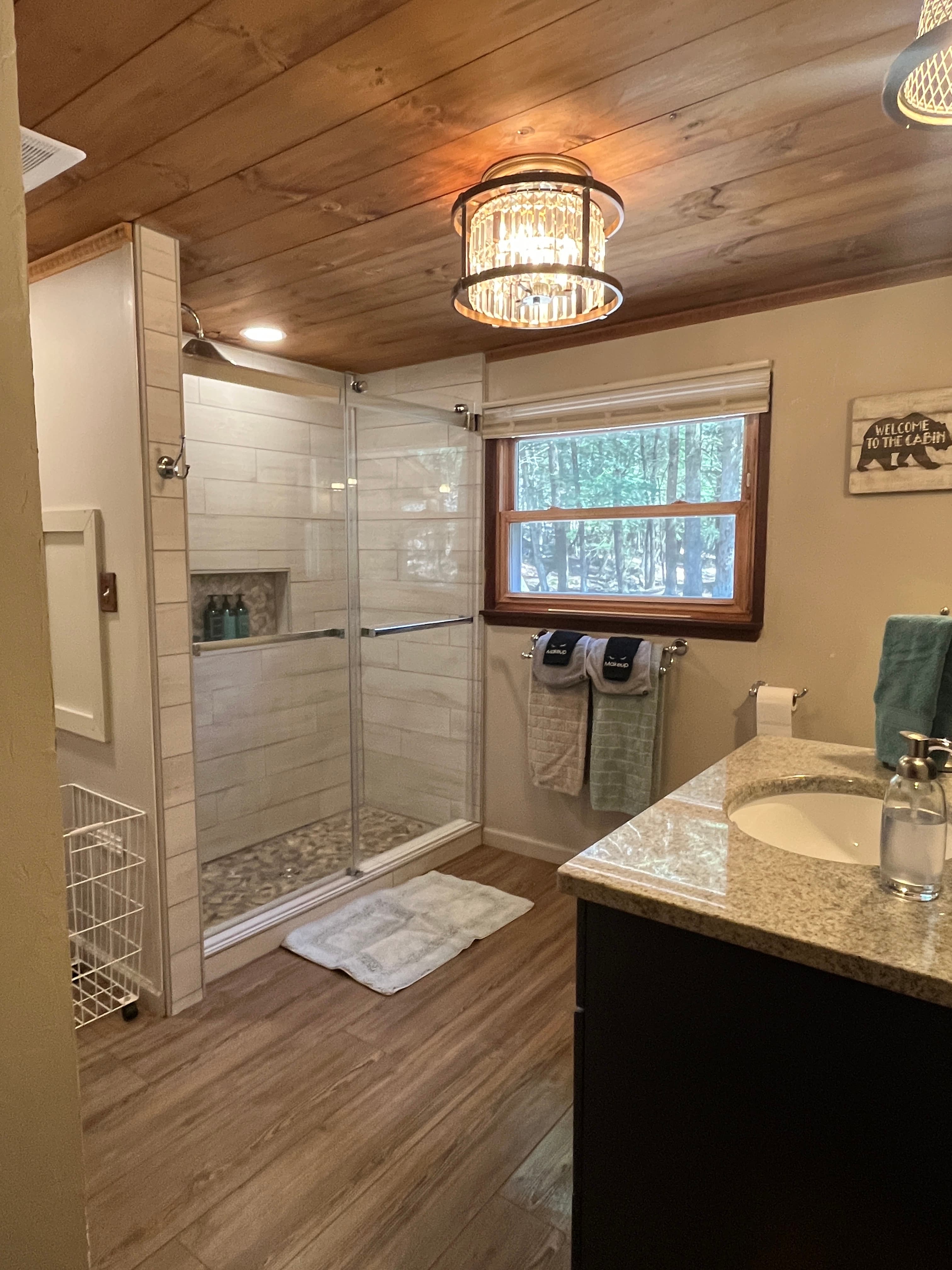 Modern bathroom 