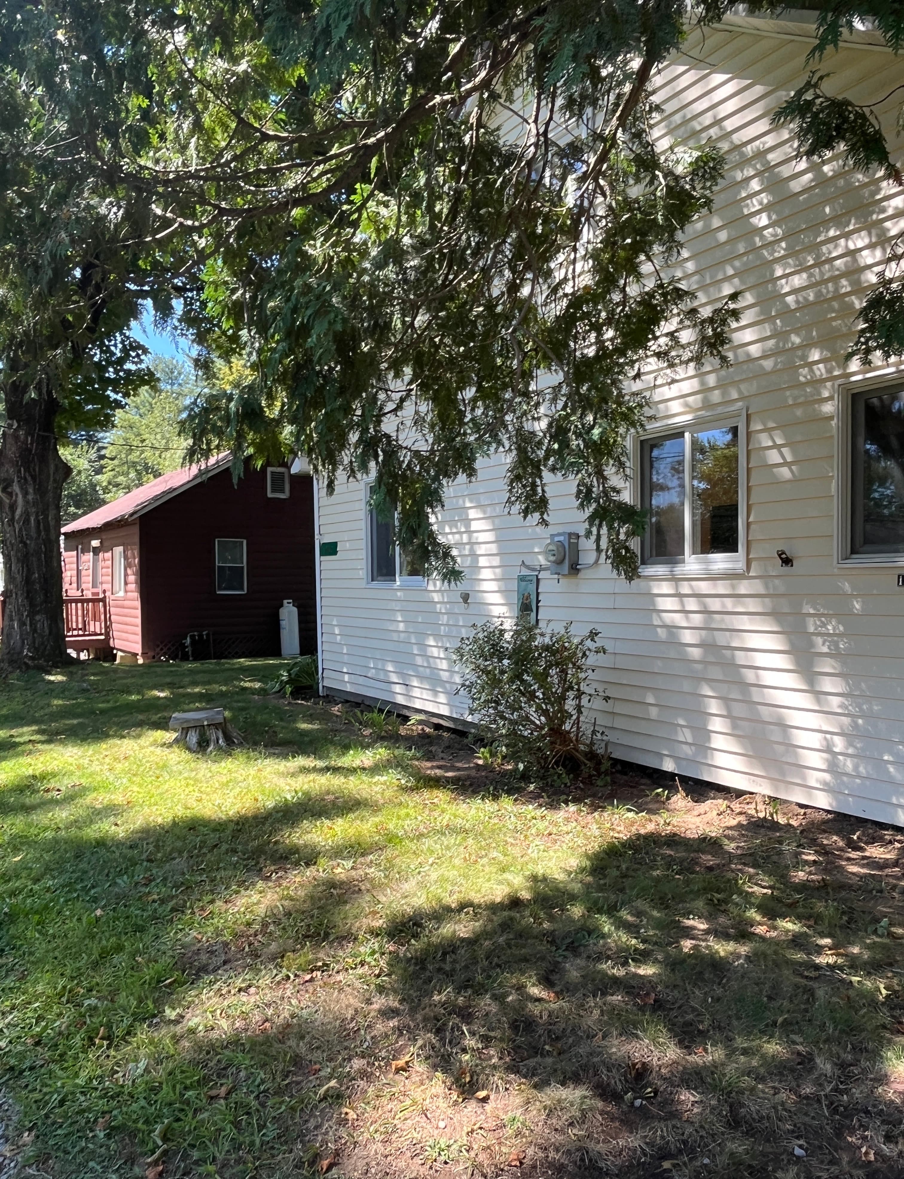 Front of the house 