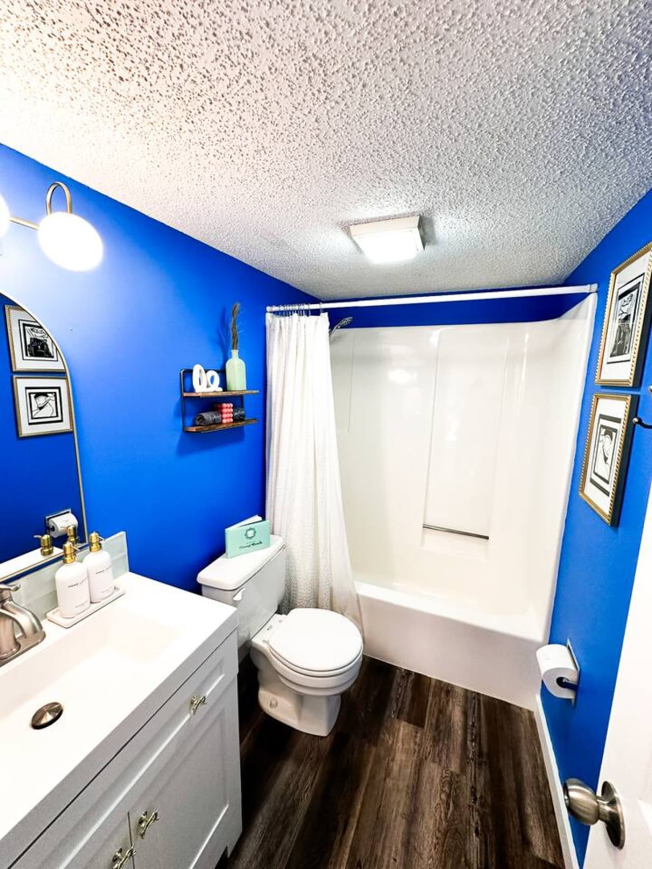 A bright and inviting space to unwind after a day at the lake.