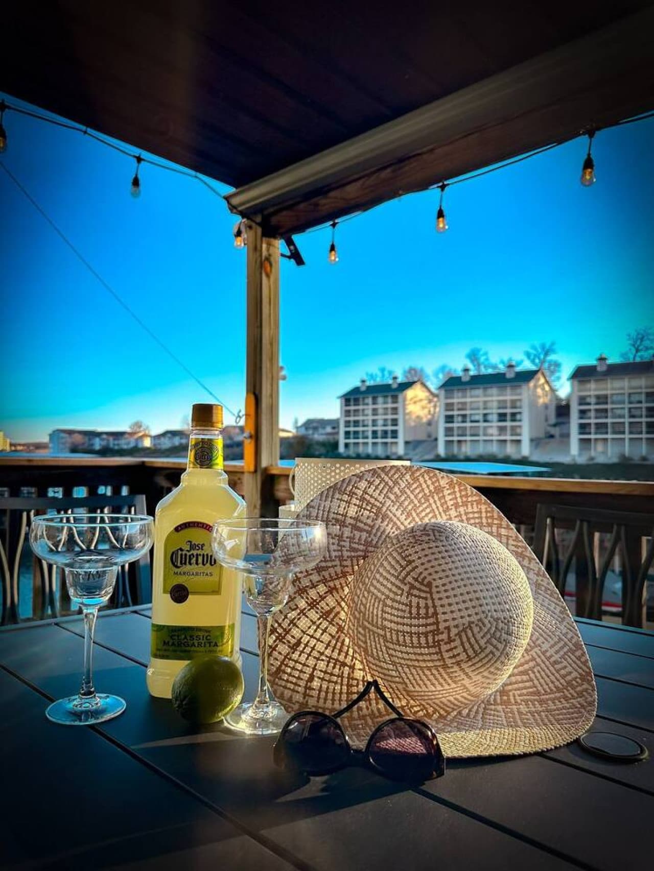 Sip on a margarita and soak up the serene lakeside vibes.