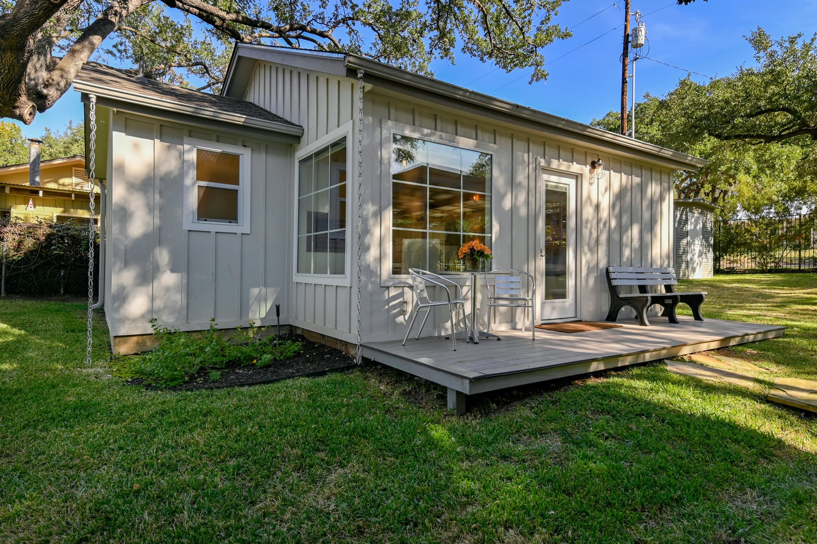 Casita - 3 bunks, wet bar and full bathroom