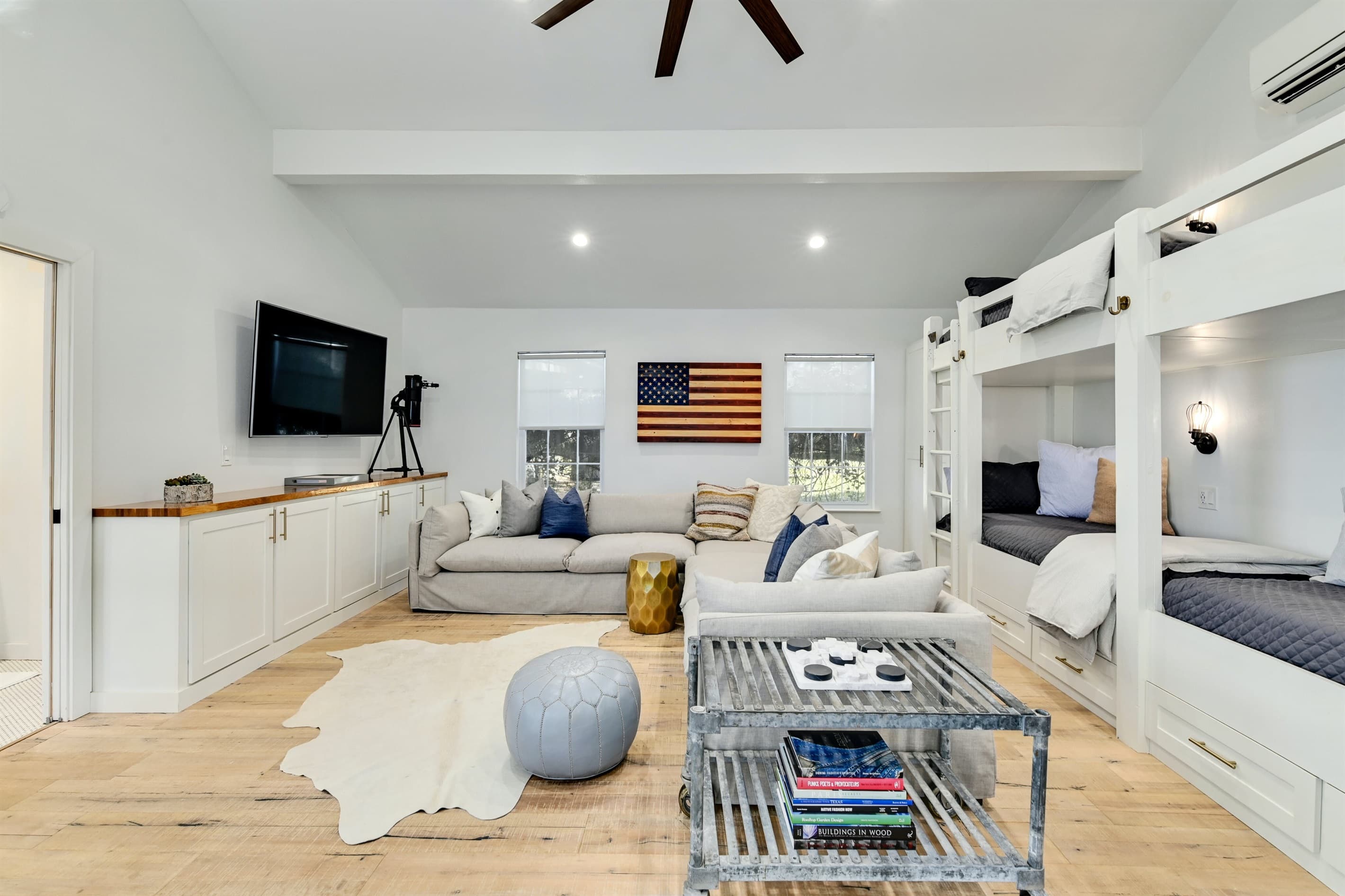 3rd family room