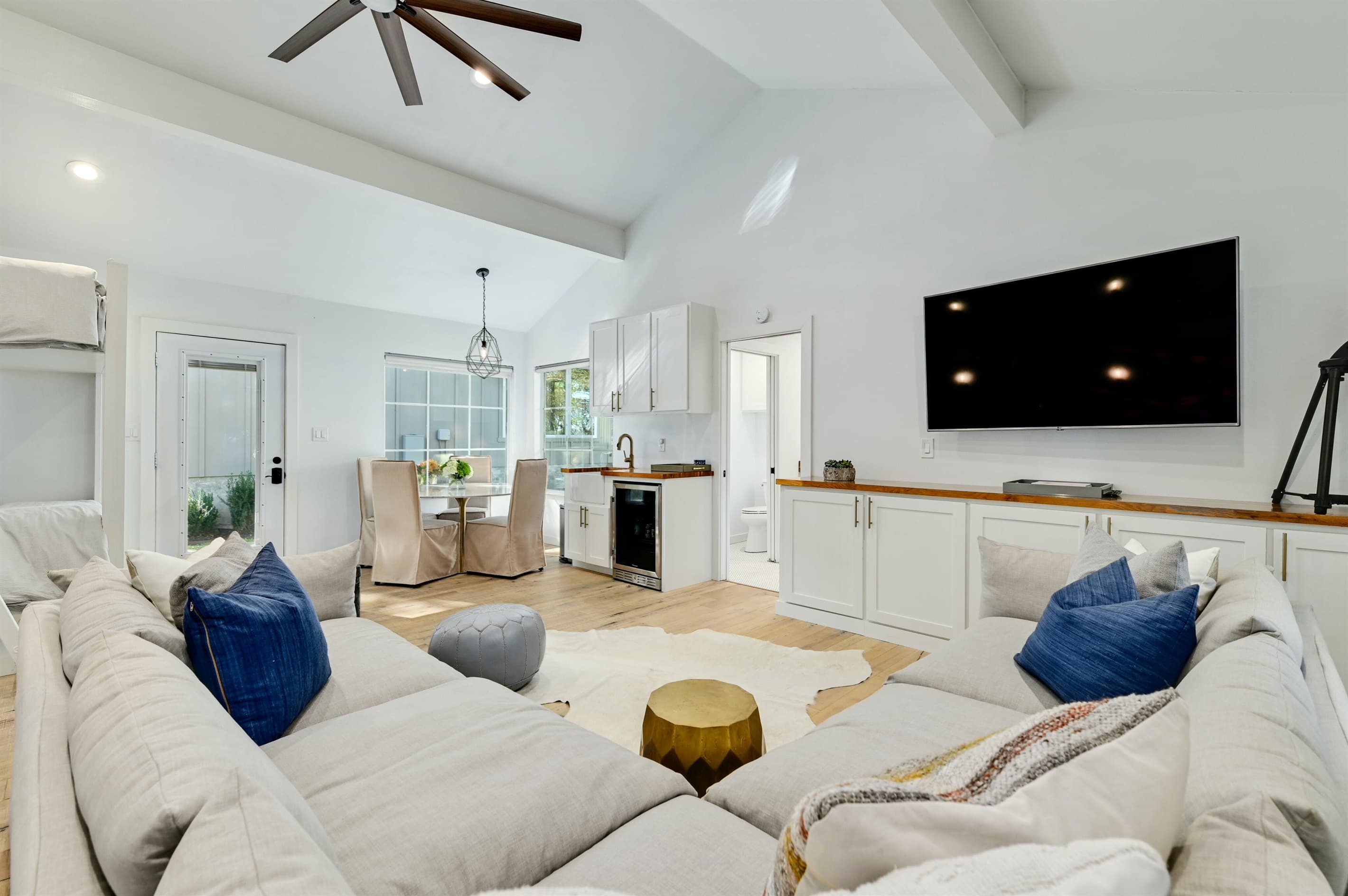 3rd family room