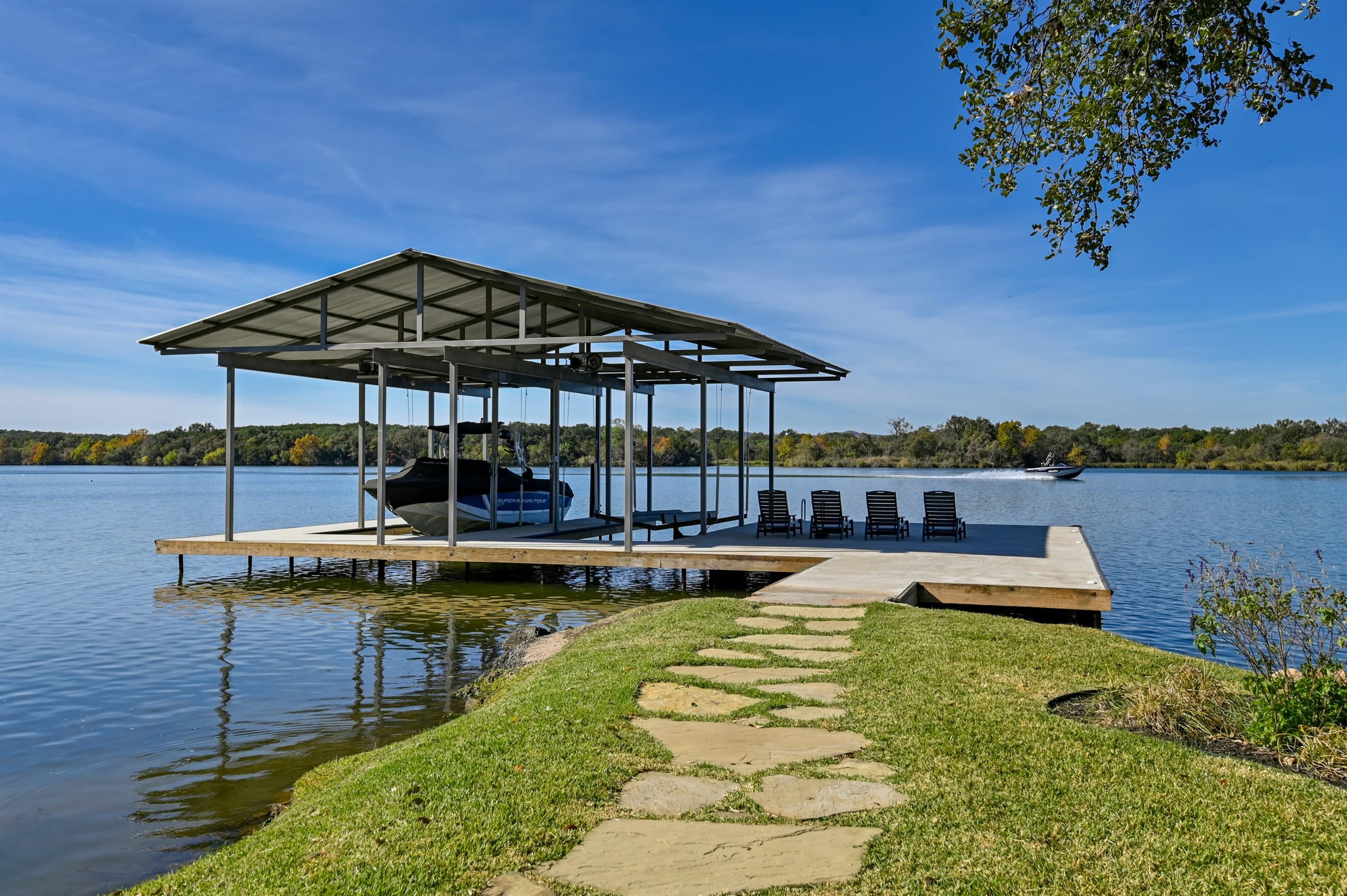 Serene views of private ranch