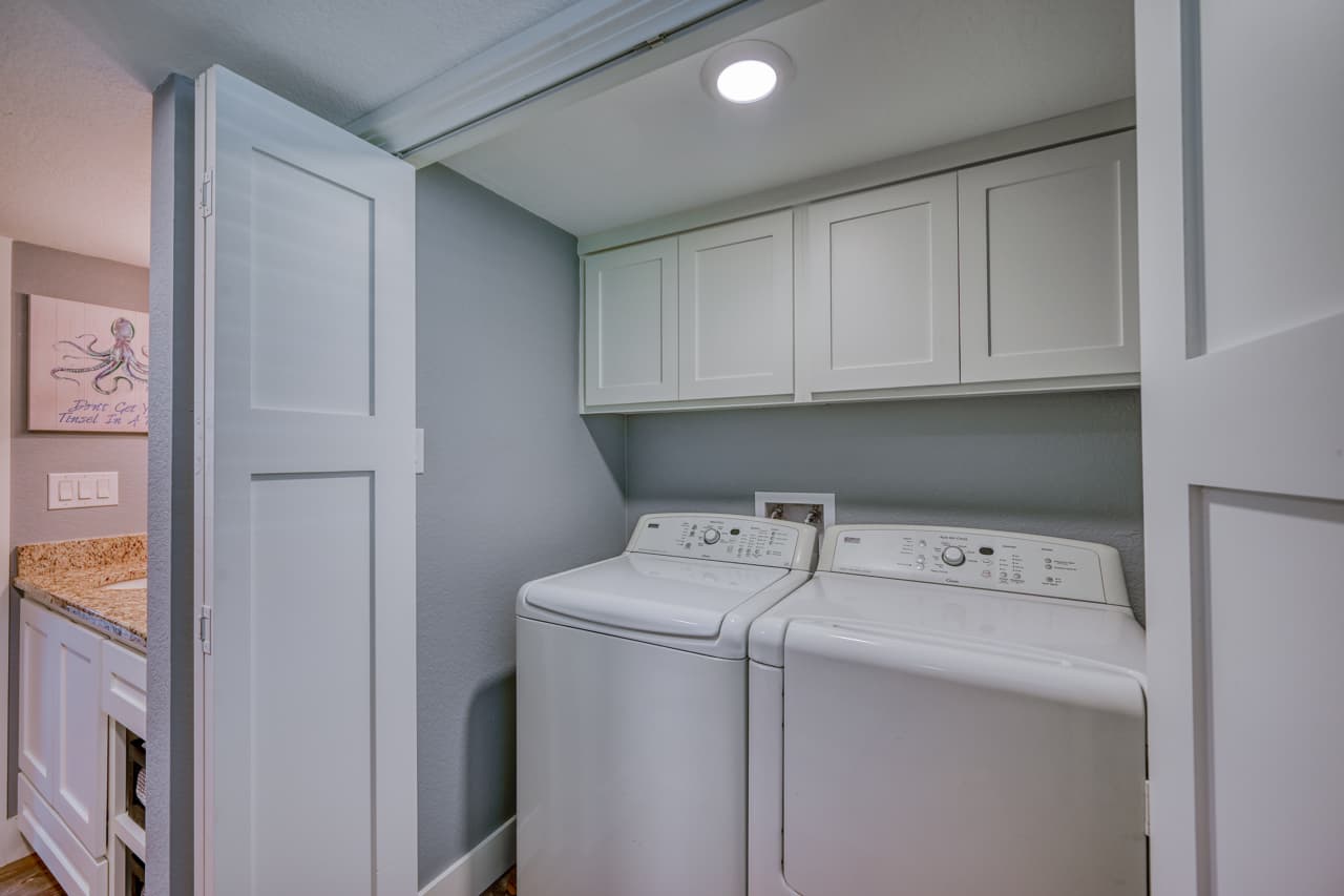 Lower Level - Laundry Room