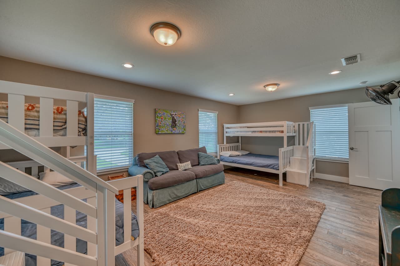 Upper Level - Bedroom 5 - Bunkroom