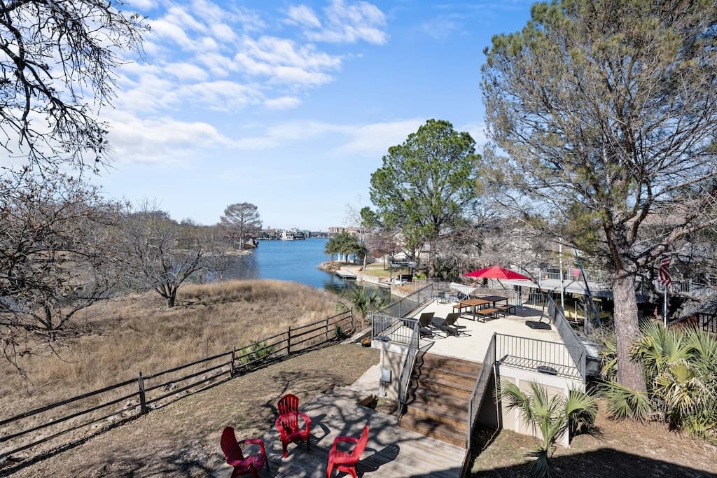 Look at all this outdoor space! Balconies, patios, lower & upper decks