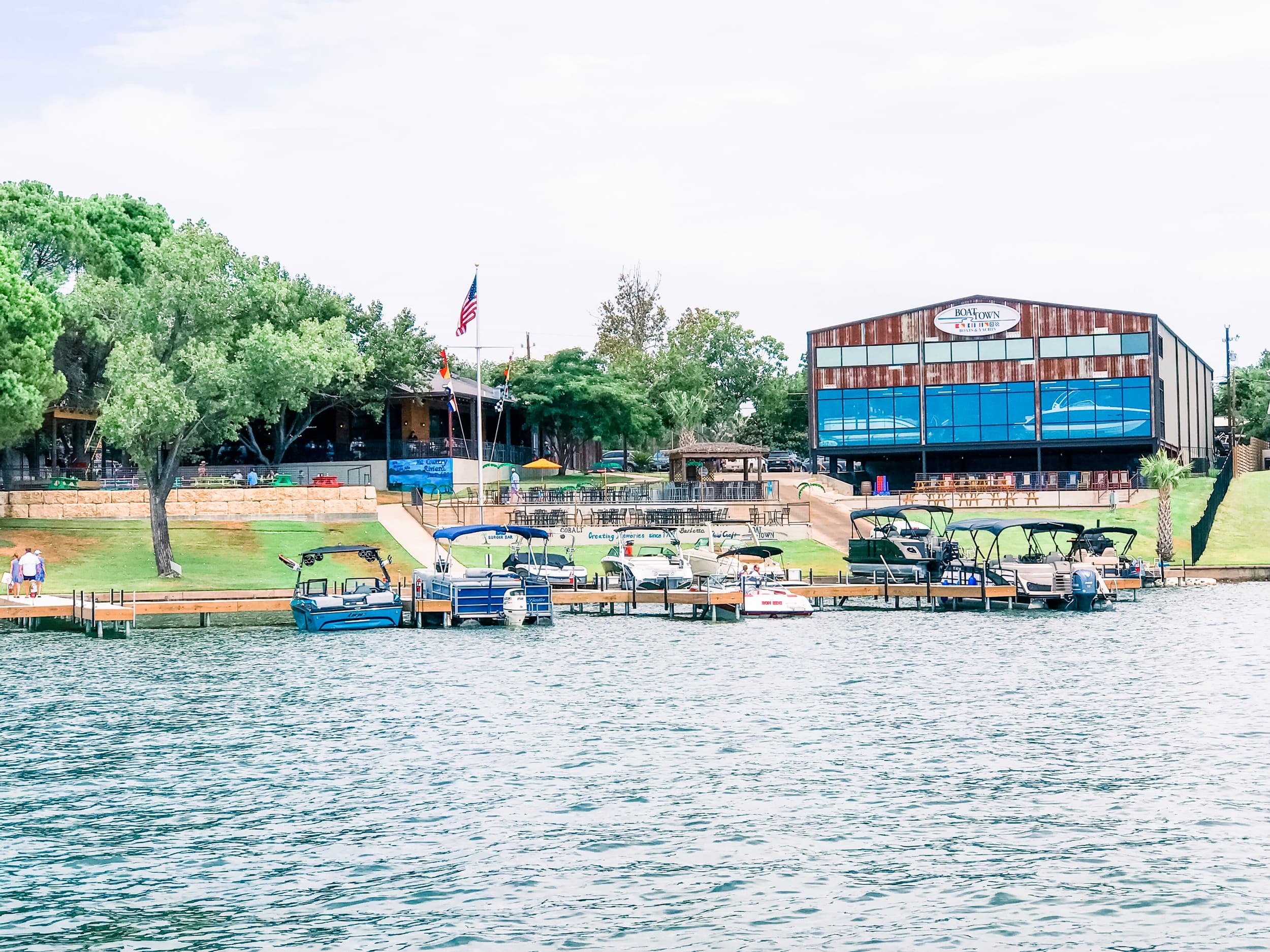 Walk to Boat Town