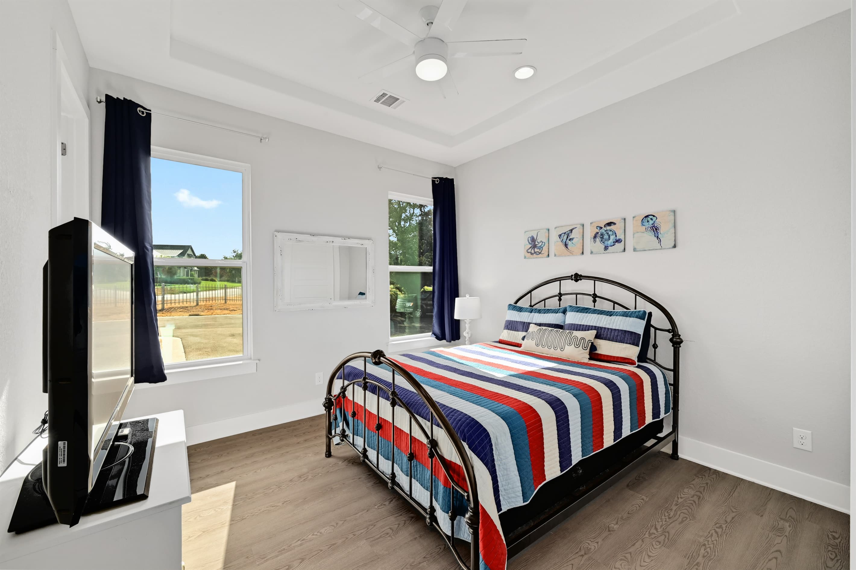 Bedroom 3 w/ensuite bathroom
