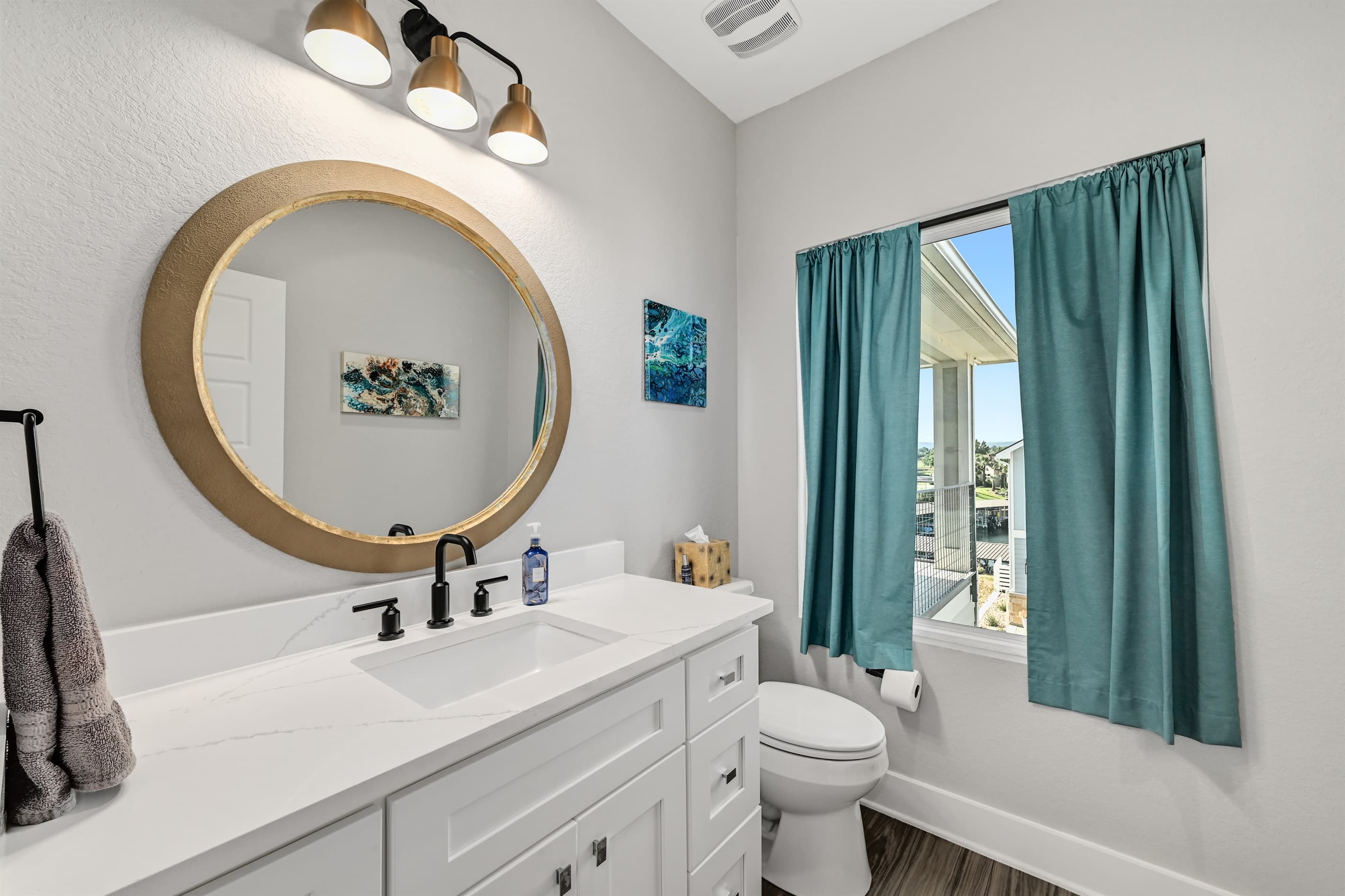 Bathroom 5 - Half Bath