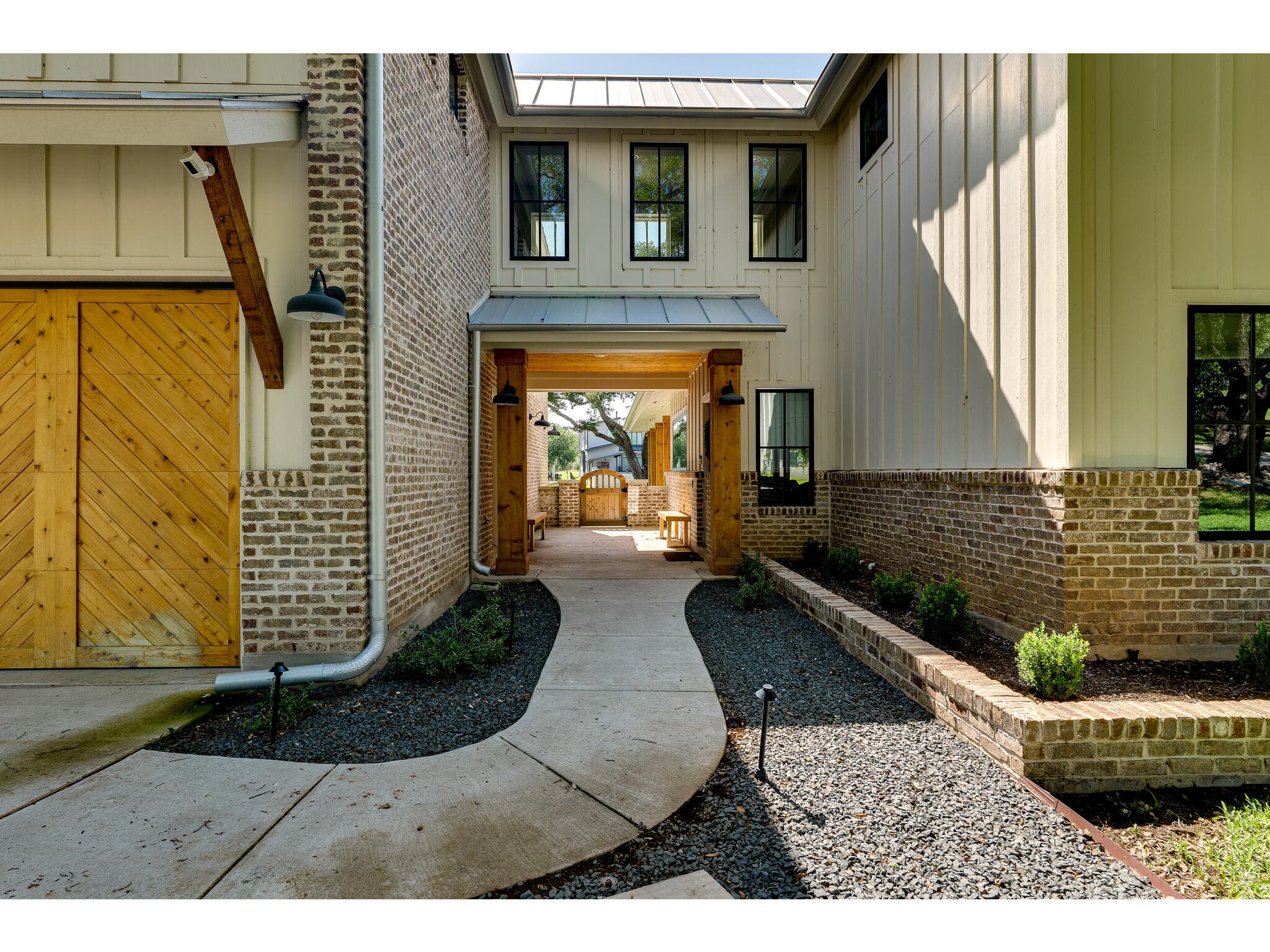 Gallery Image 9