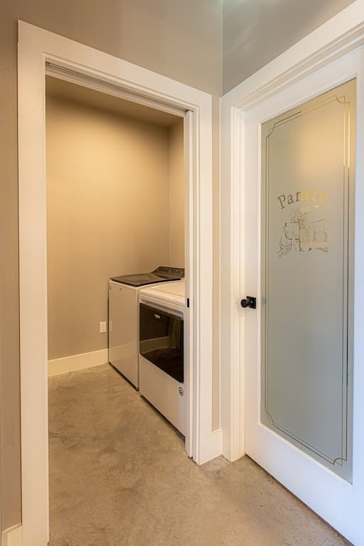 Laundry room and pantry 