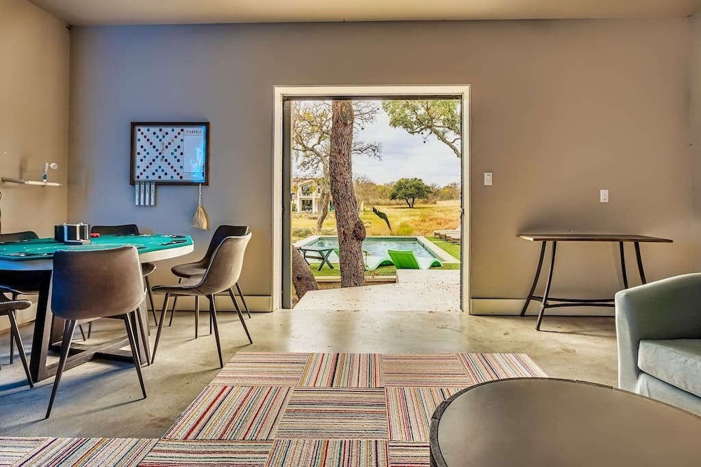 Play poker or hang out in the gameroom overlooking the pool