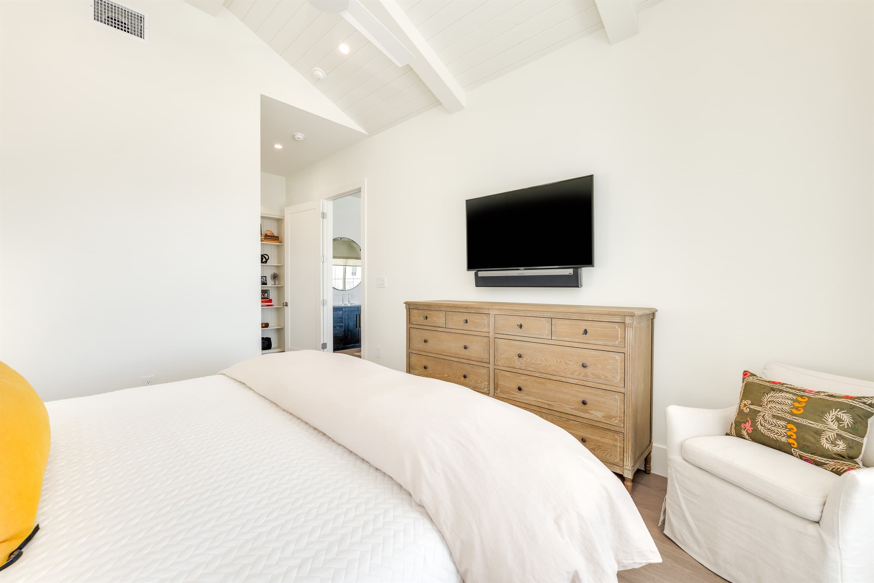 Primary bedroom 1 with ensuite bathroom