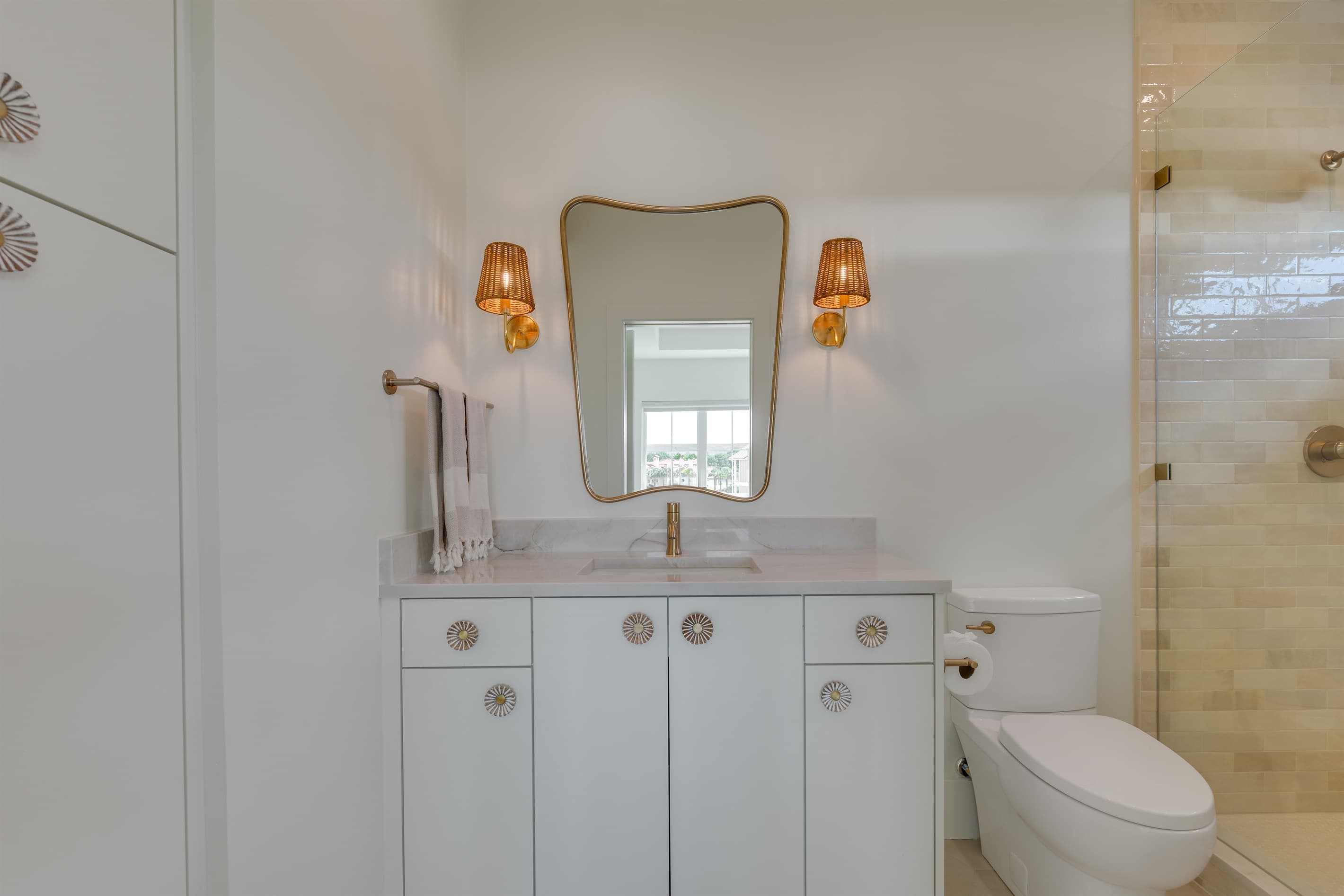 Bathroom 3 connected to bedroom 3