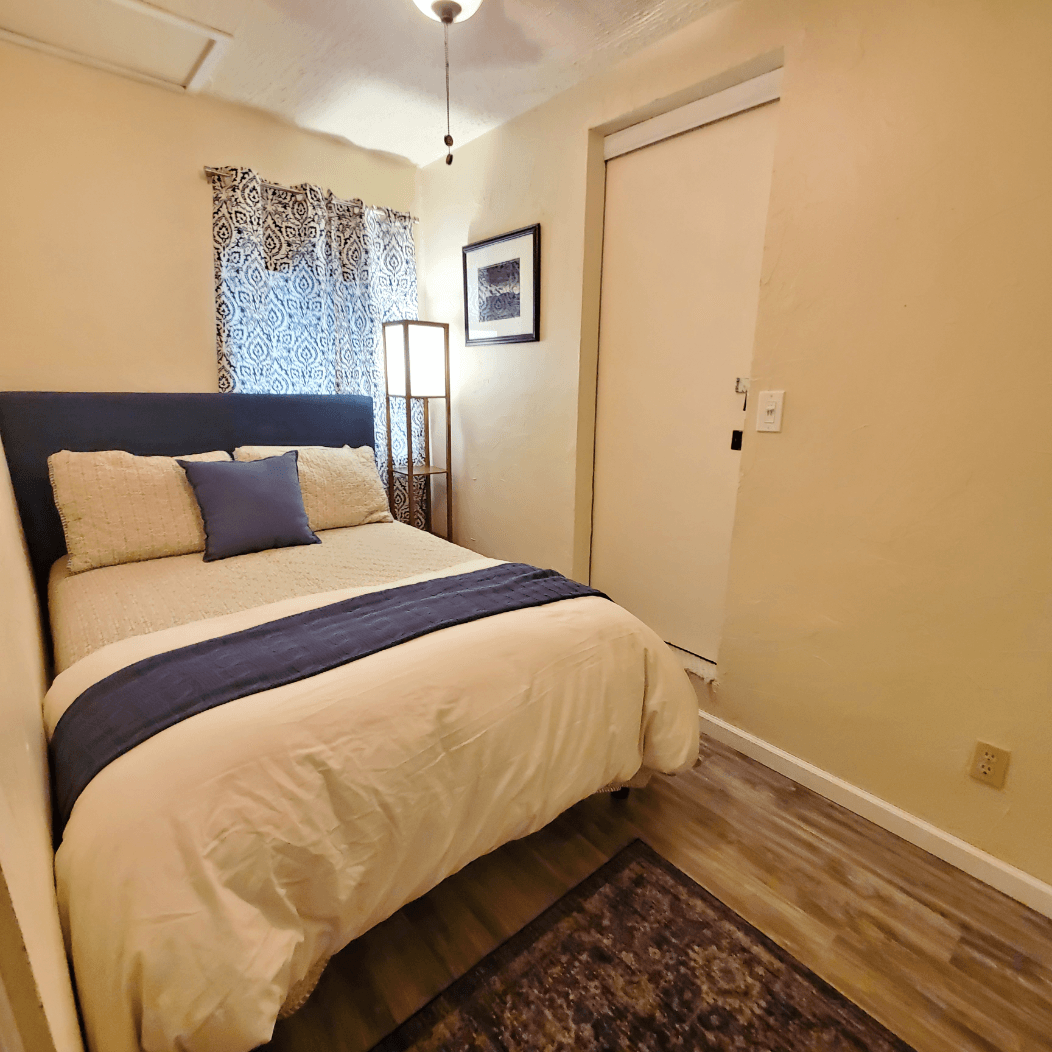 Upstairs bedroom #2