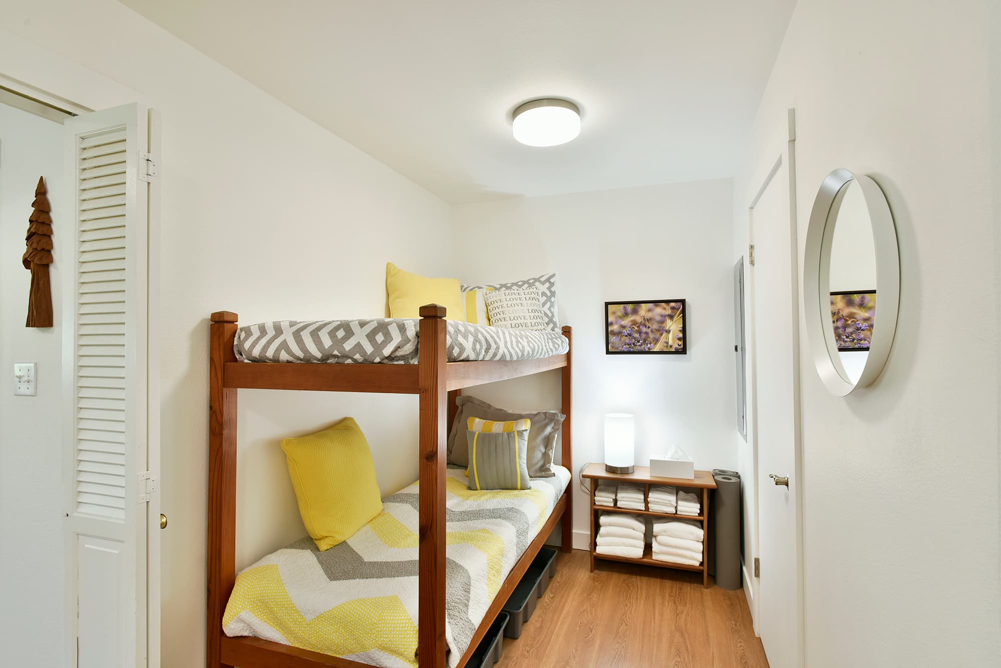The bunk room bunk beds