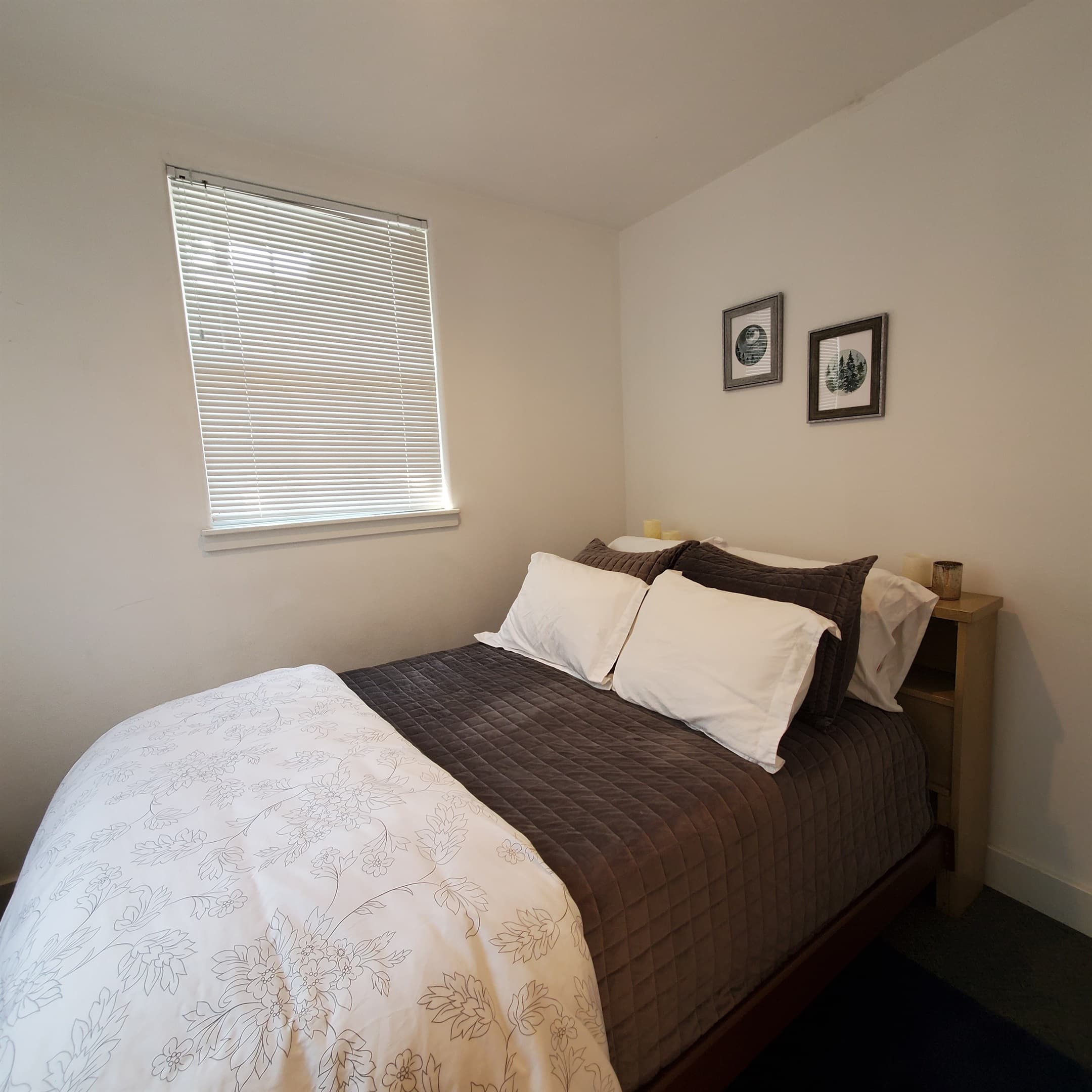 Confutable queen size bed