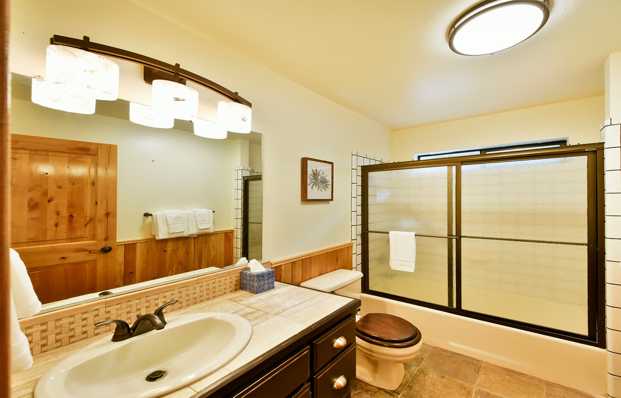 1st floor full bathroom