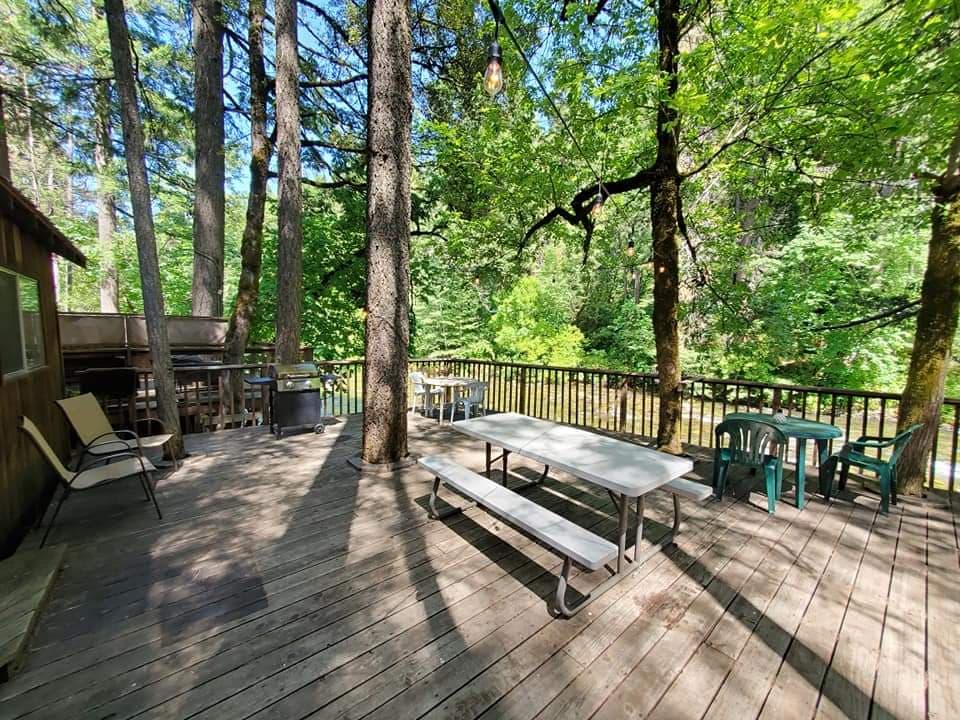Outdoor dining.