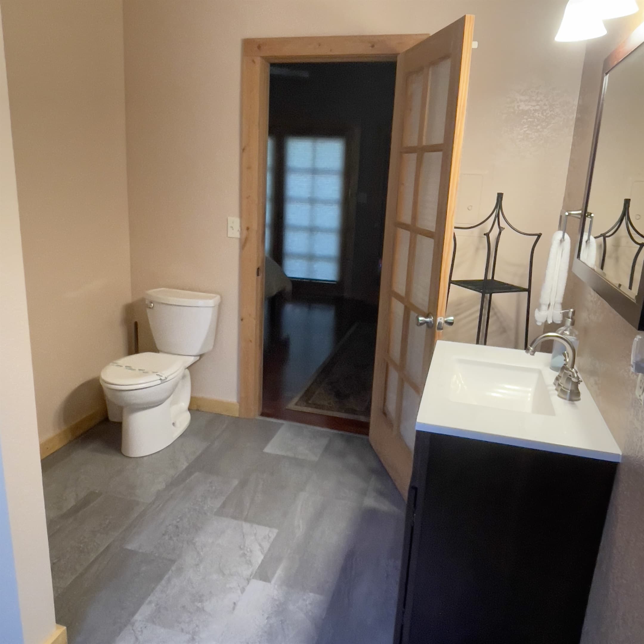 Full bathroom