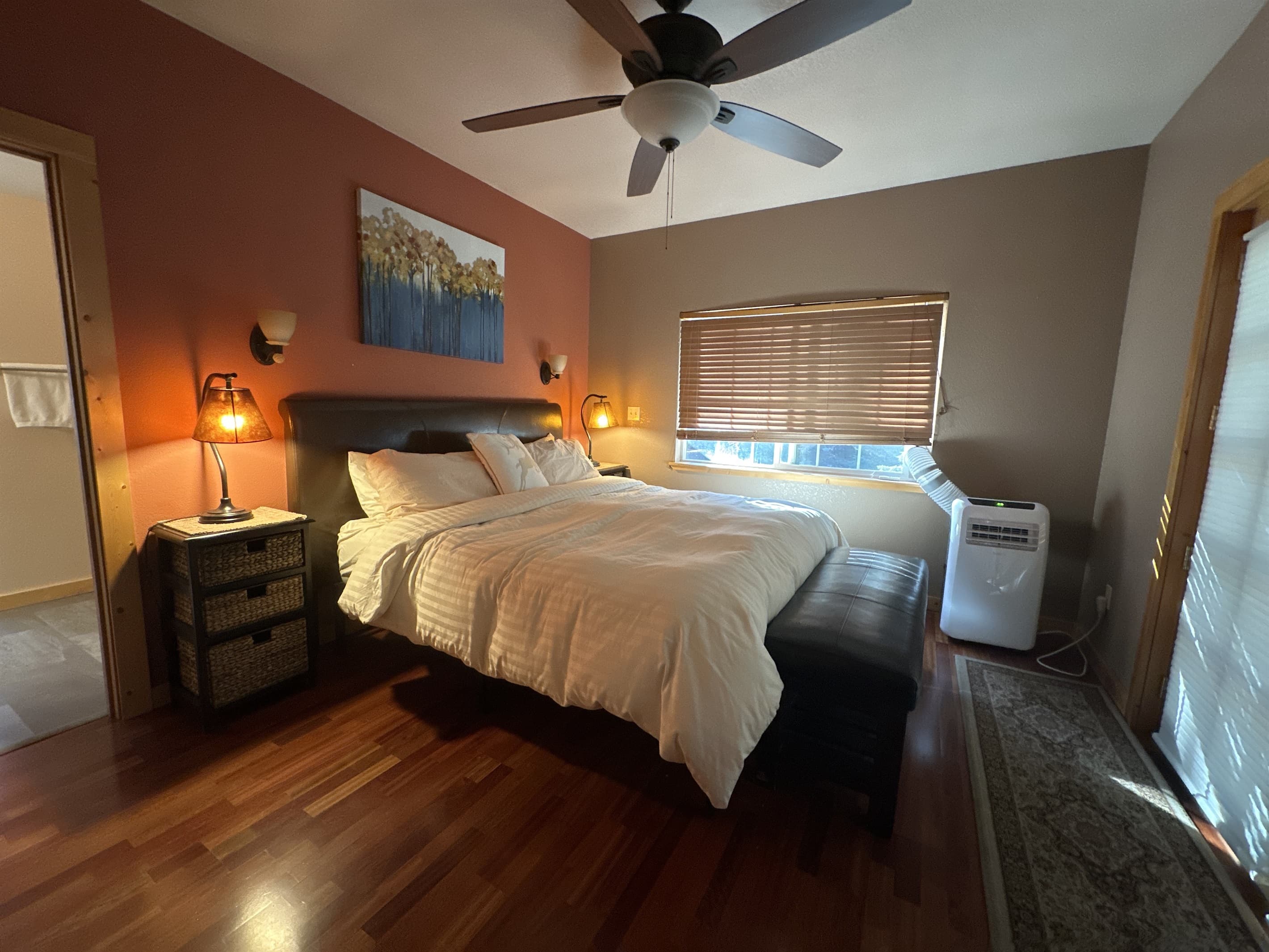 King sized bed