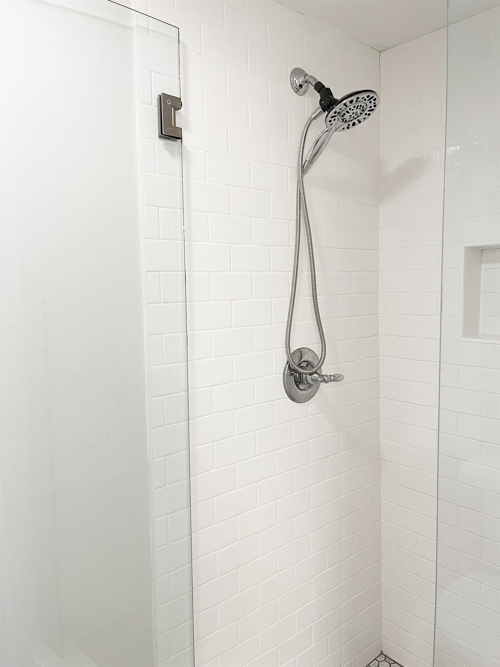 Gorgeous glass and tile shower