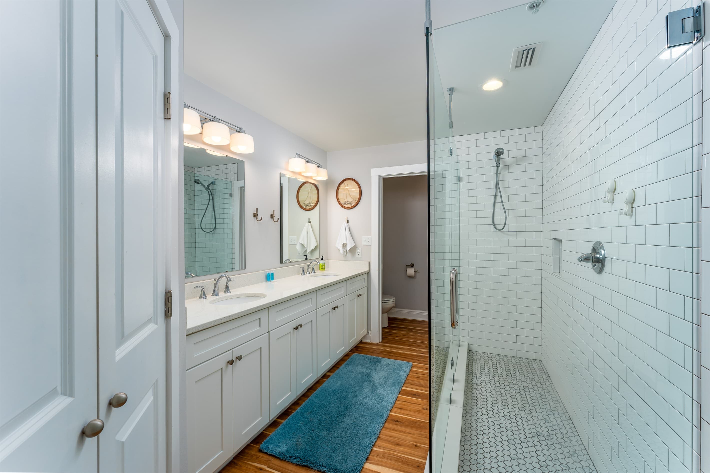 Primary bathroom: spacious and comfortable