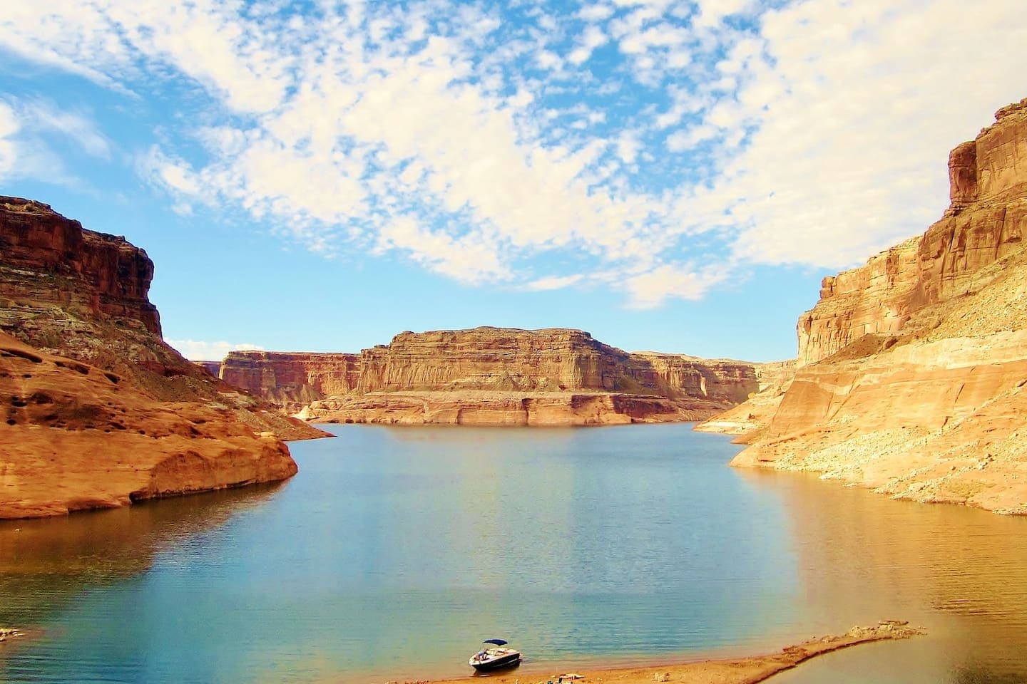 Camping on Lake Powell