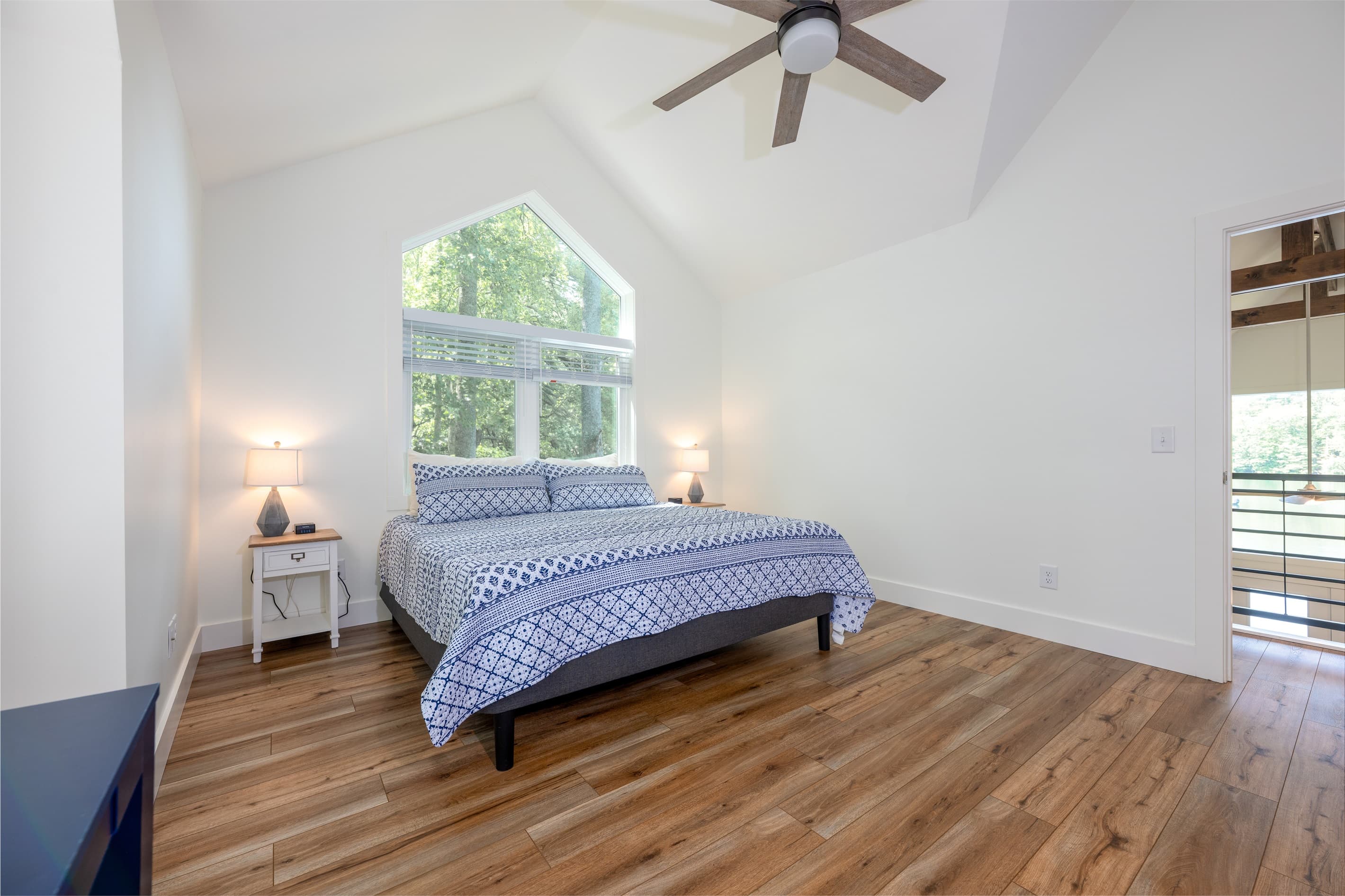 Primary bedroom- Upstairs, King Bed, En Suite