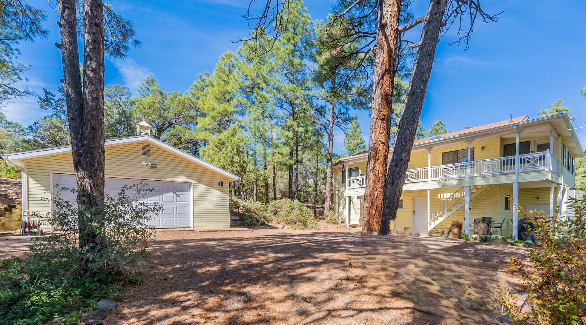 Cedar Escape is your perfect mountain getaway to explore, have fun and make memories.