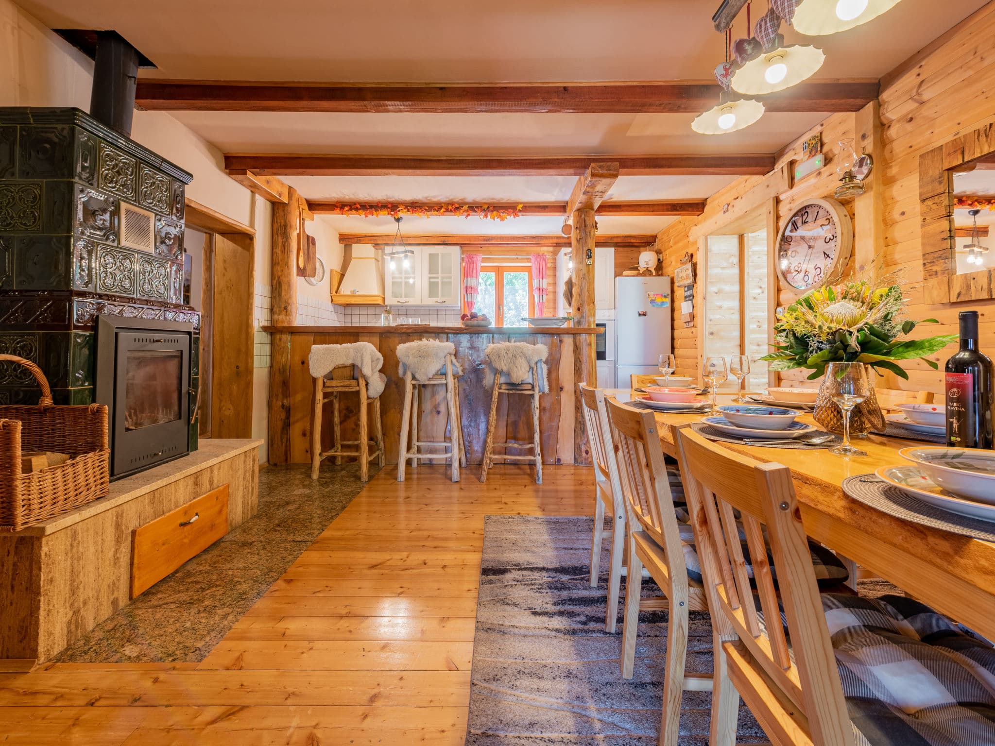 Kitchen / Dining Room