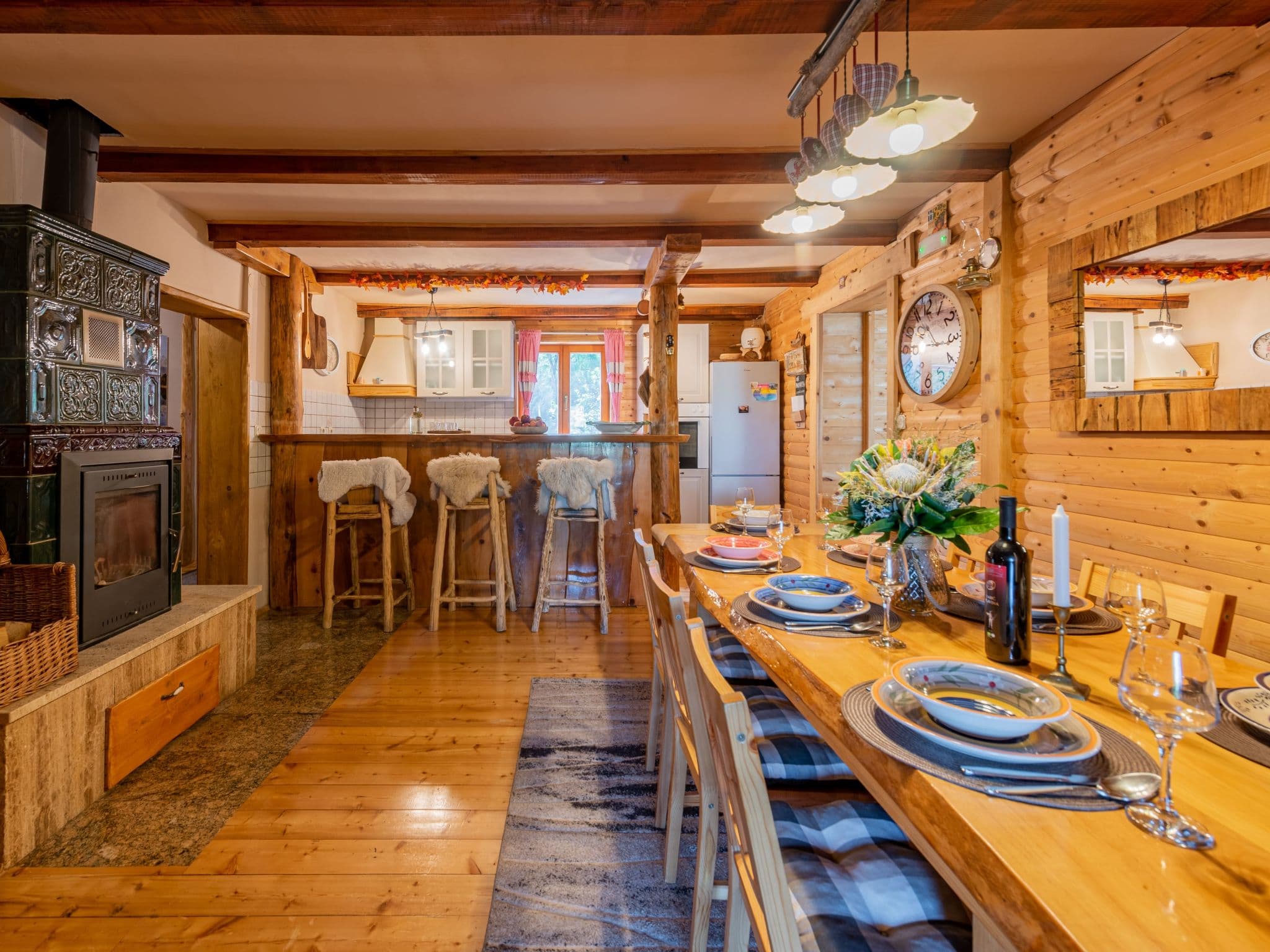 Kitchen / Dining Room