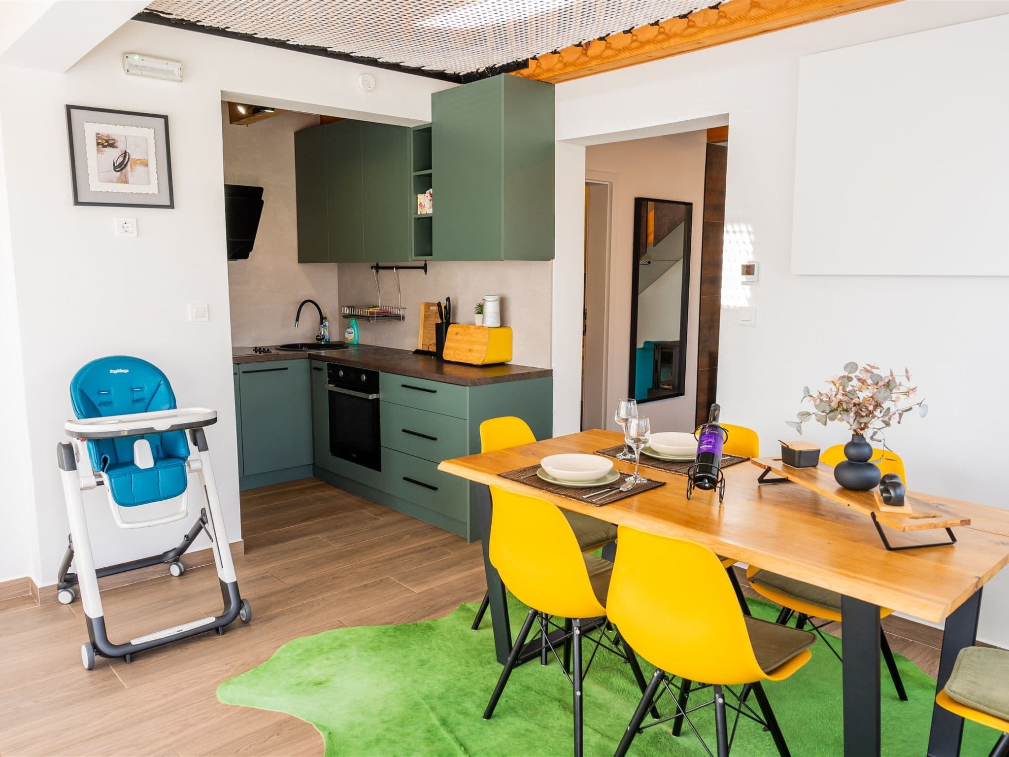 Kitchen / Dining Room