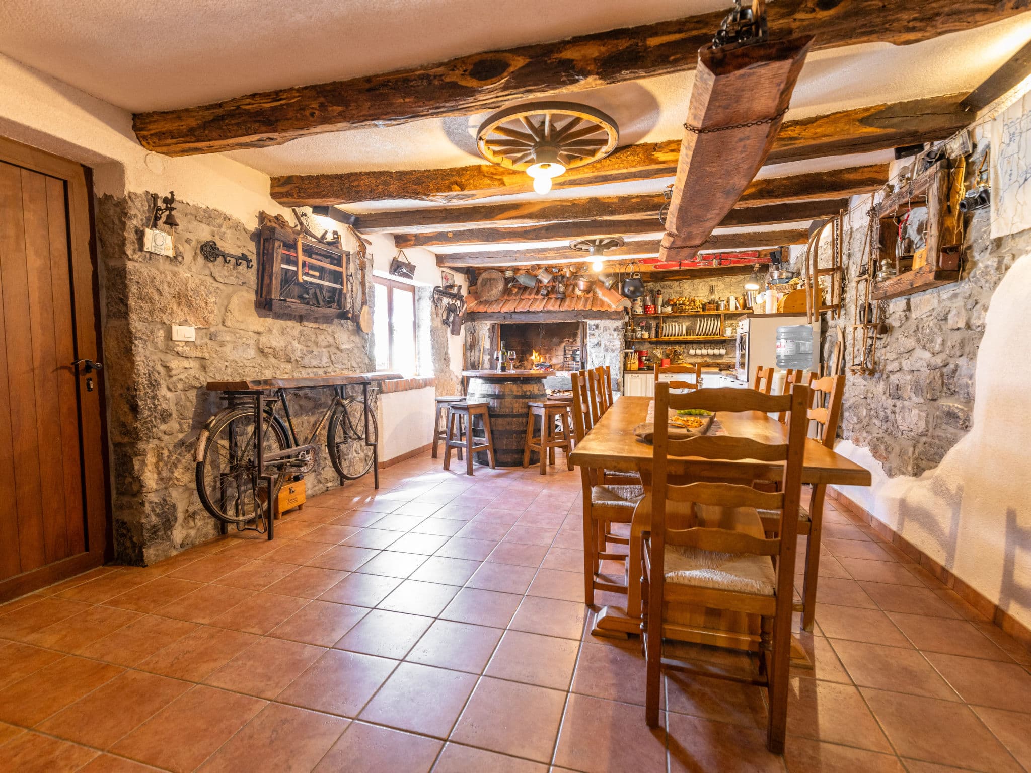 Kitchen / Dining Room