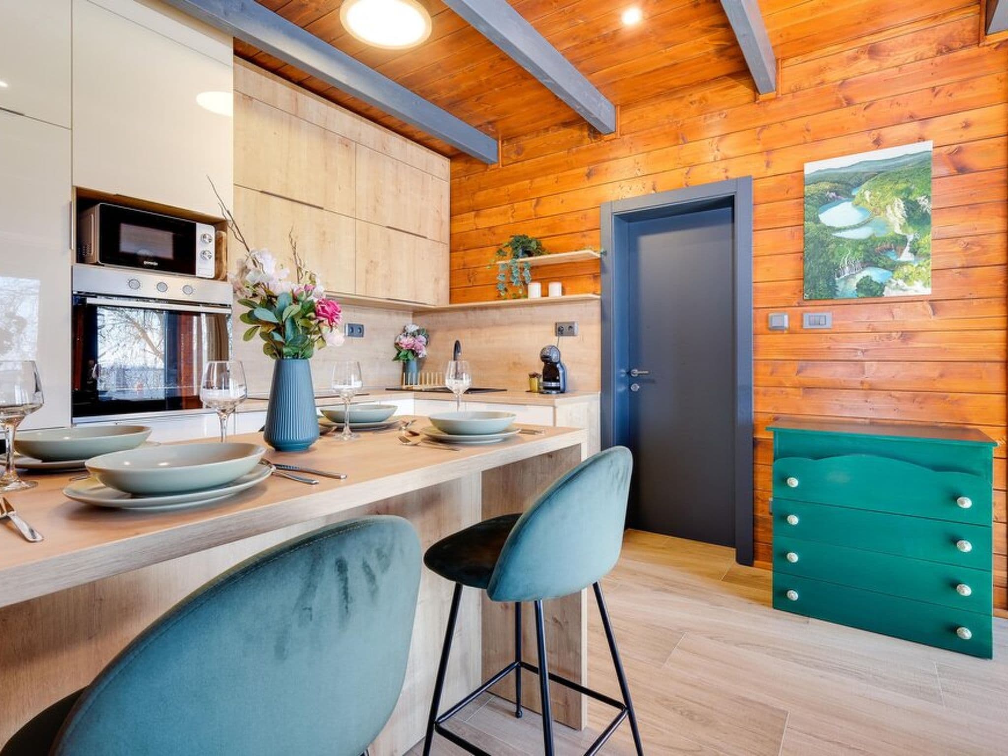 Kitchen / Dining Room
